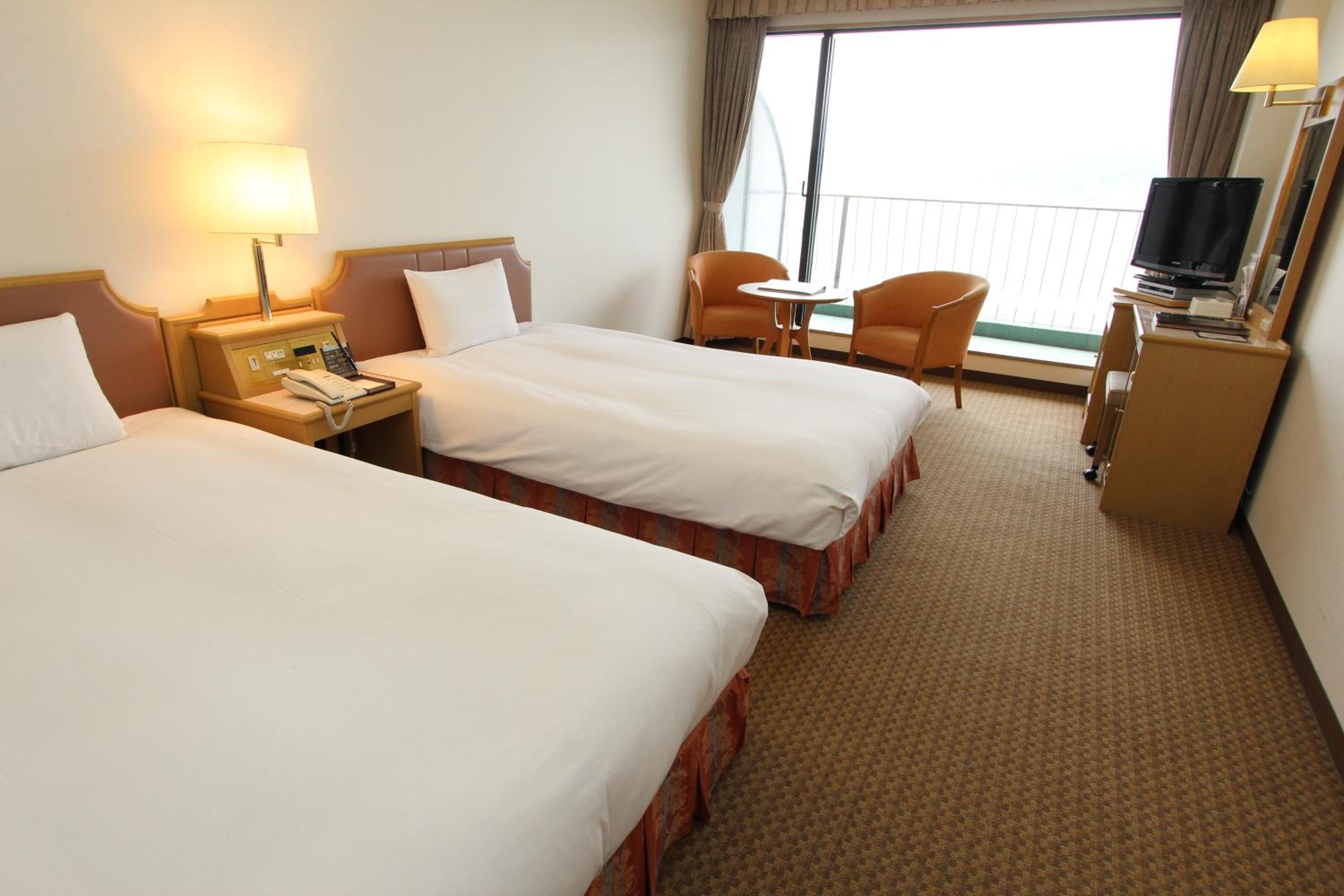 Twin Room with Sea View photo 1