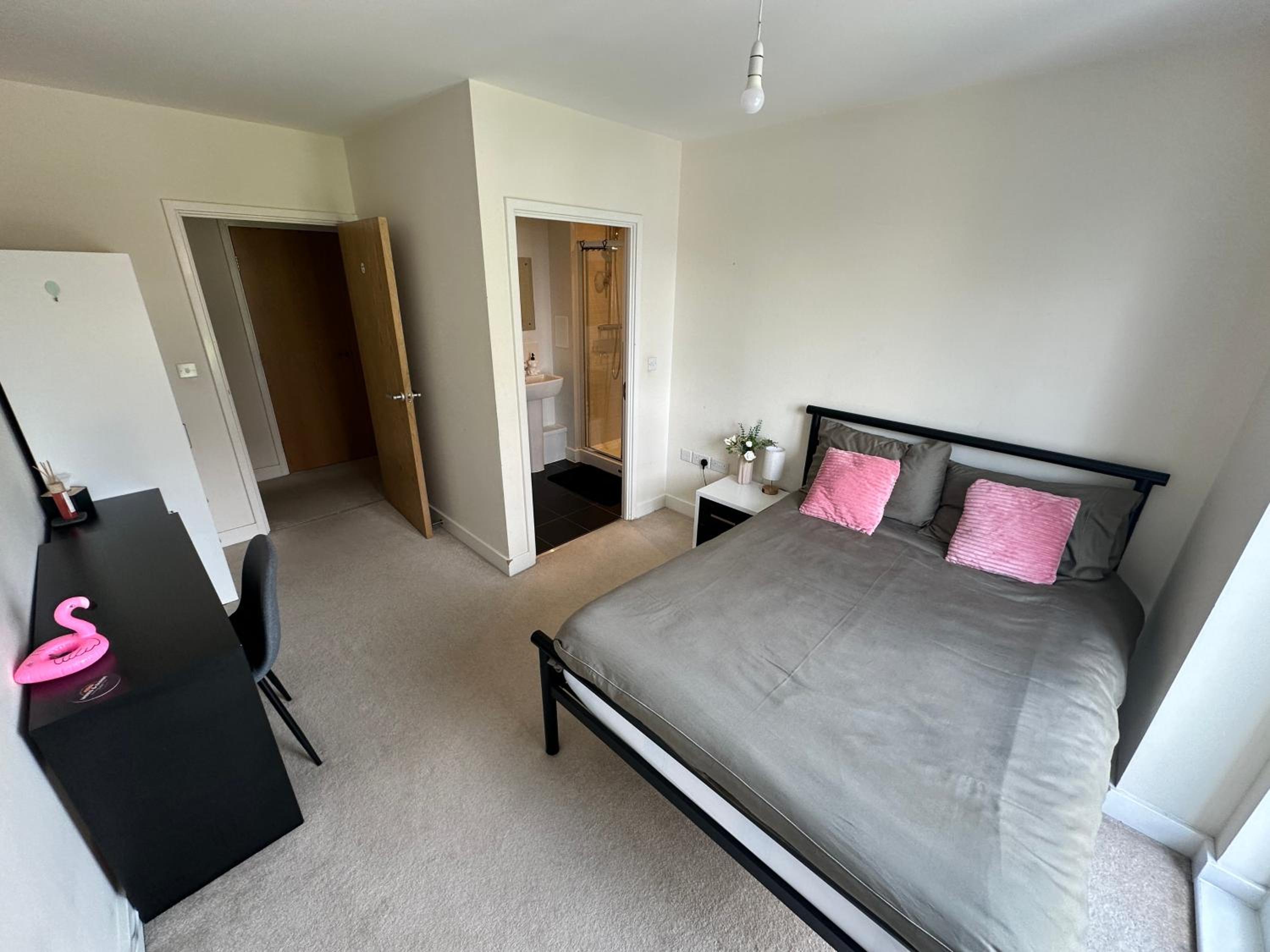 Deluxe Double Room With Shower photo 3