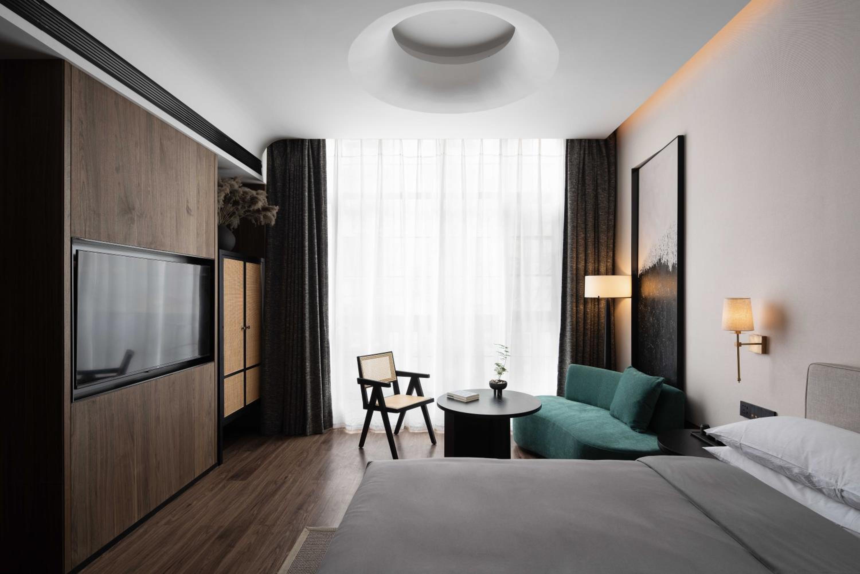 Chashi King Room