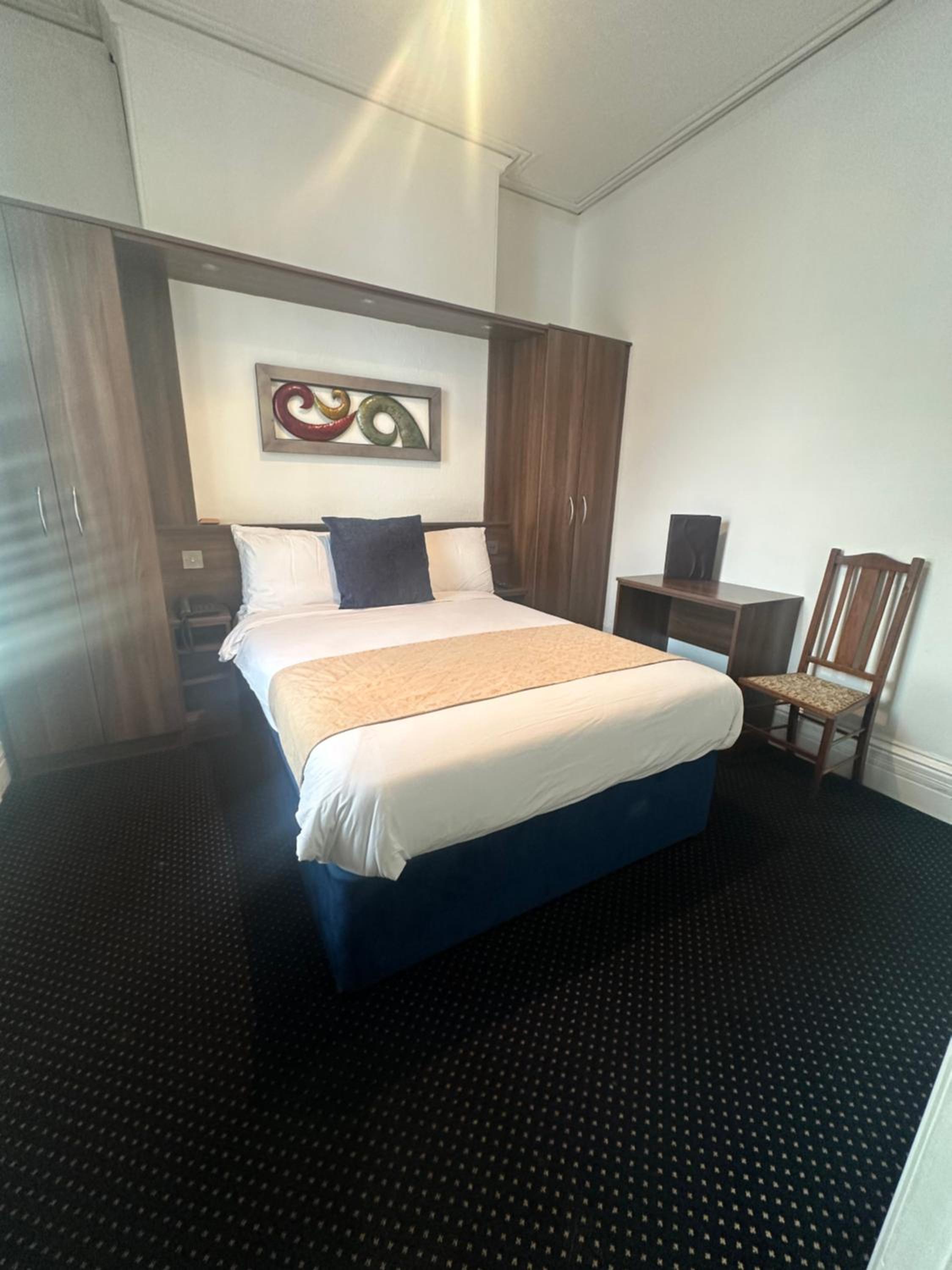 Double Room - Photo 2