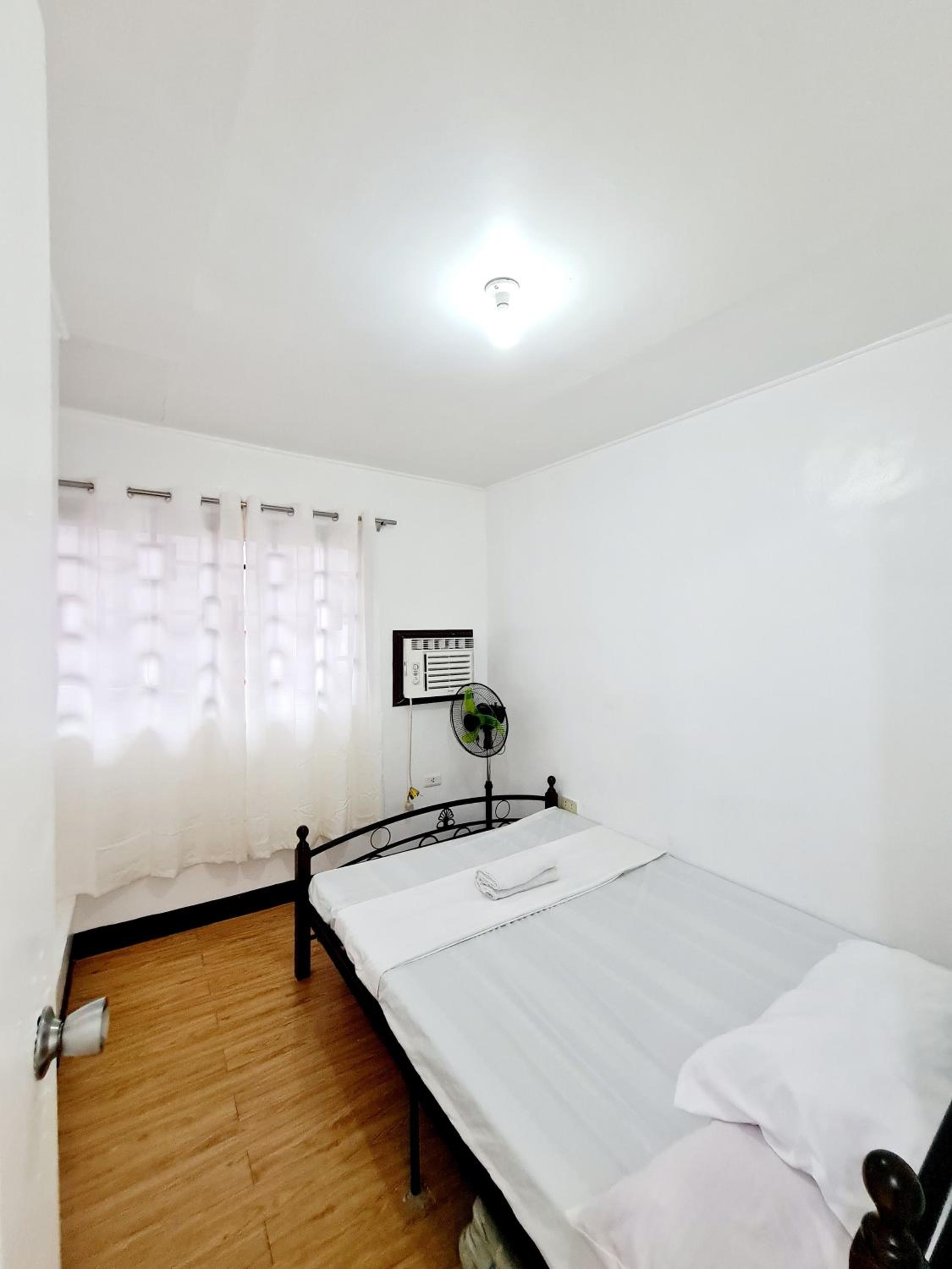 Two-Bedroom Apartment photo 2