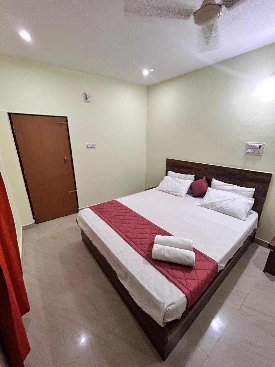 Standard Double Room With Fan