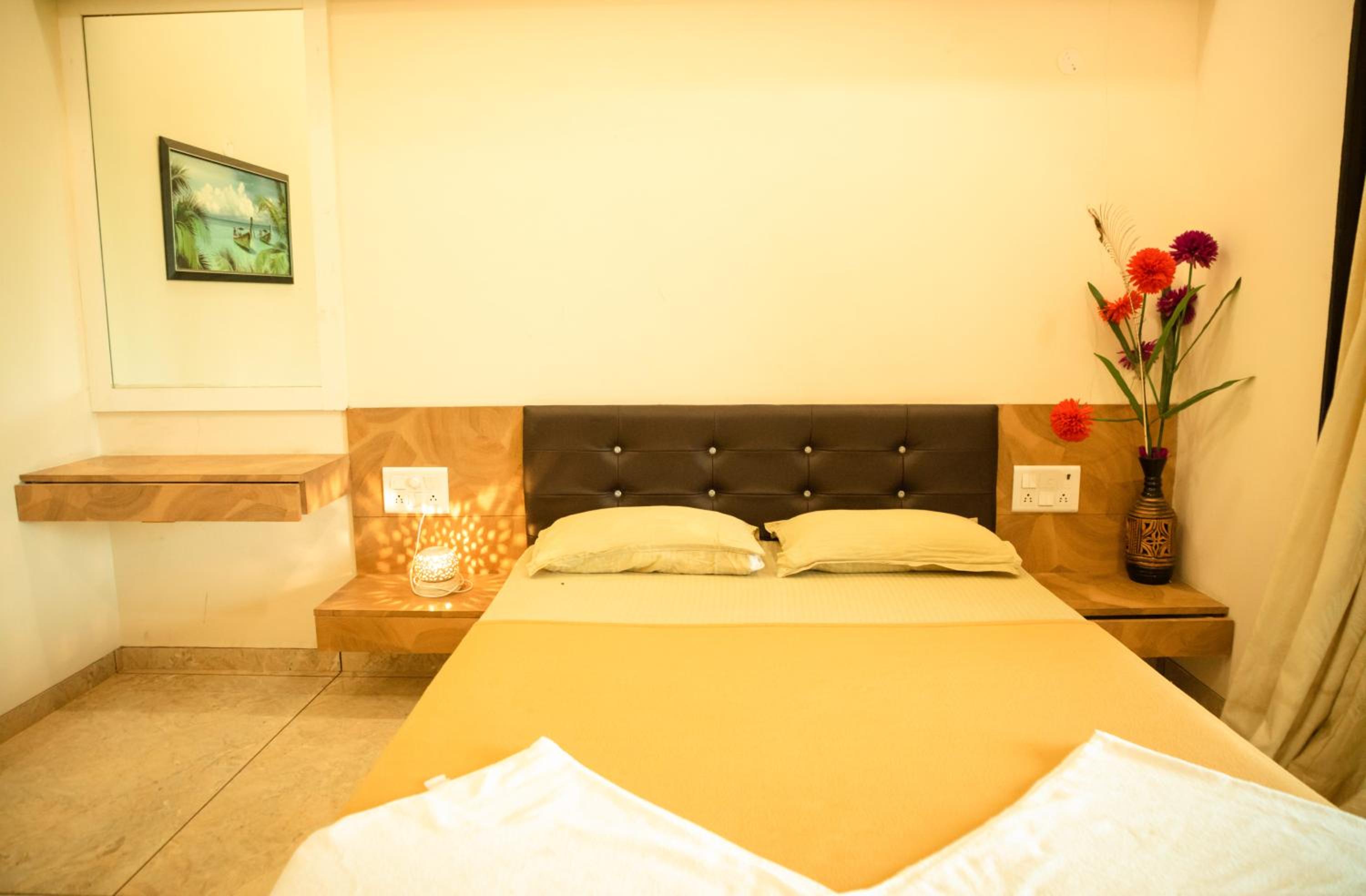 Single Room With Bath photo 3