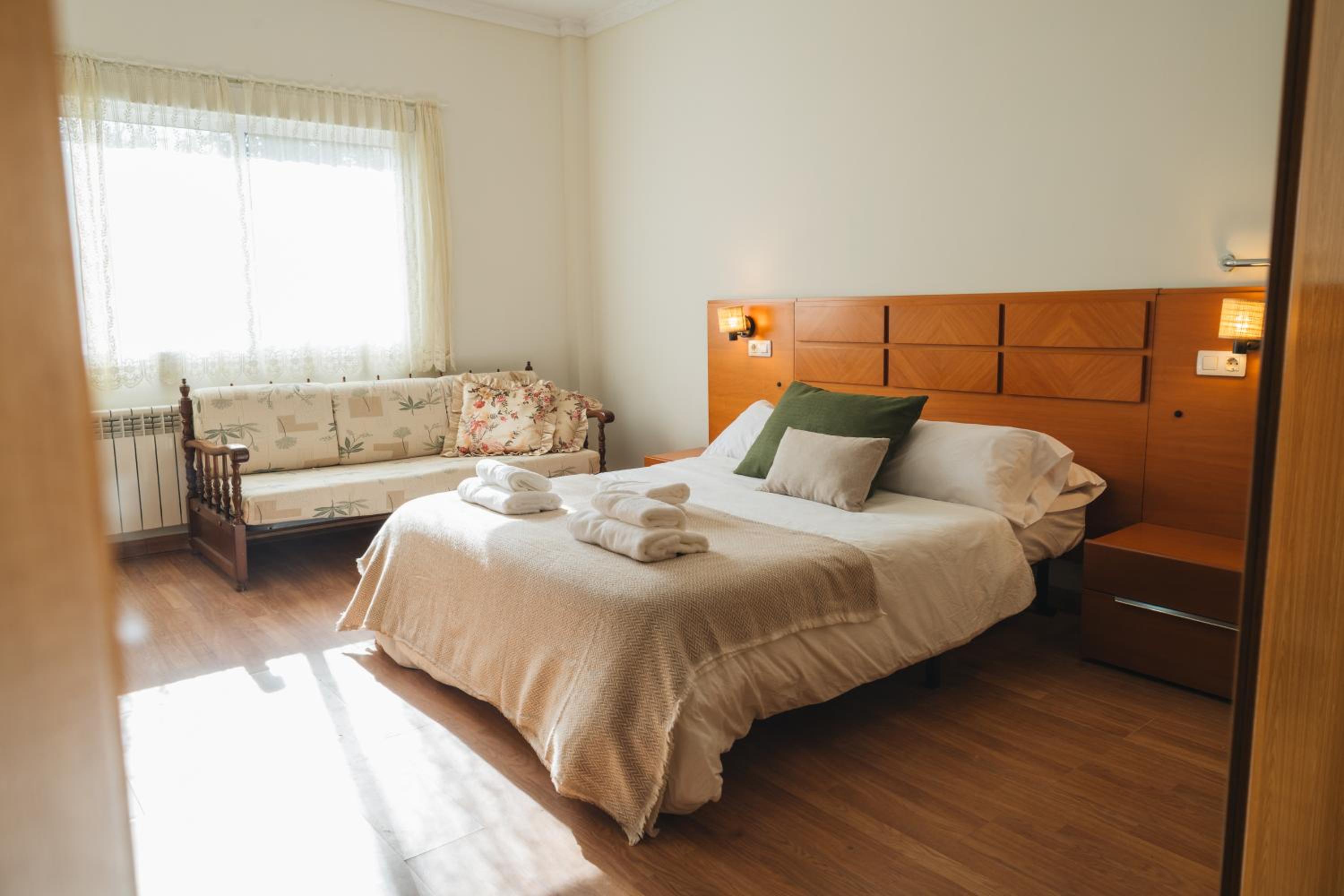 Casa de Seis Habitaciones