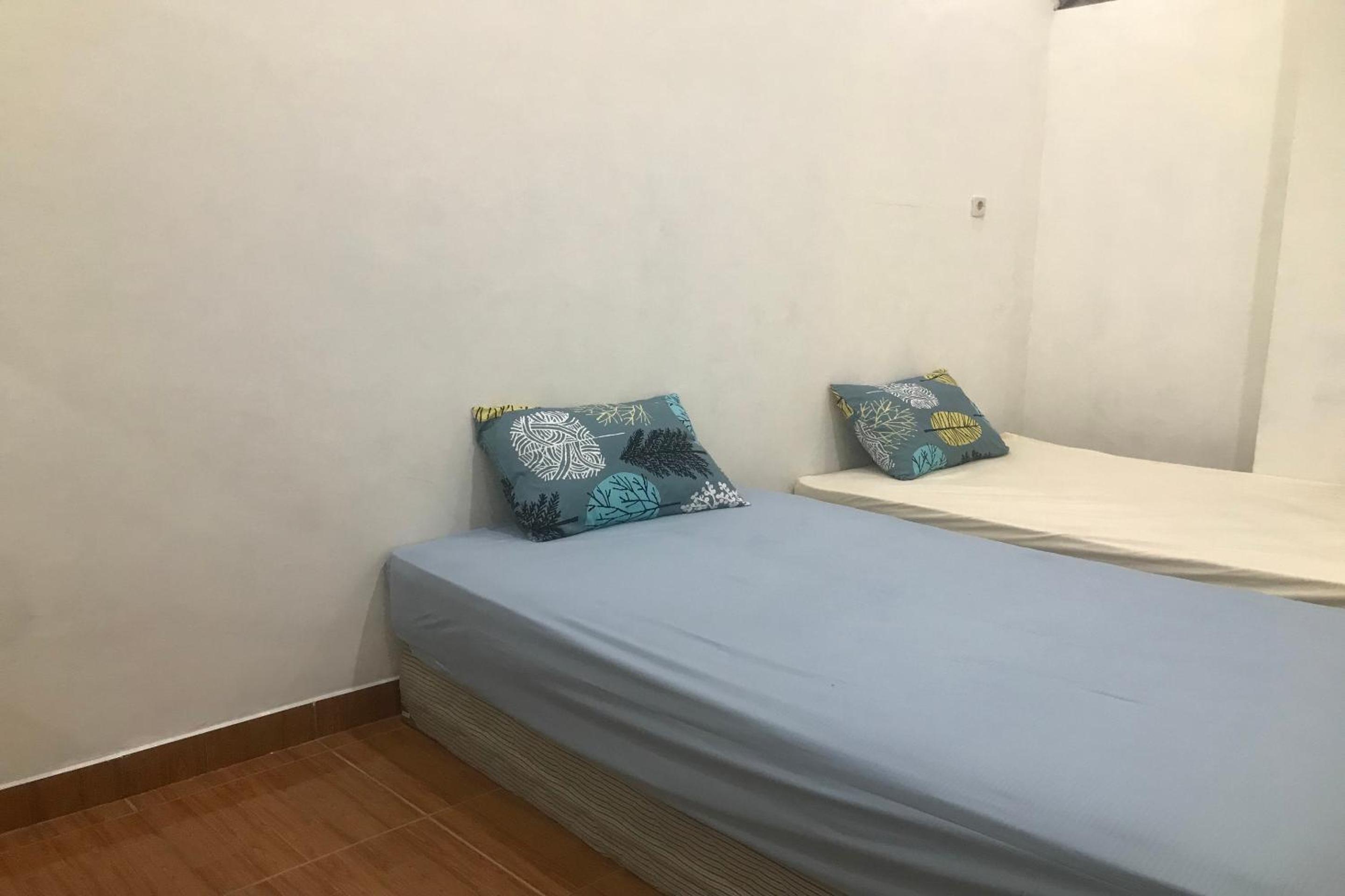 Budget Twin Room