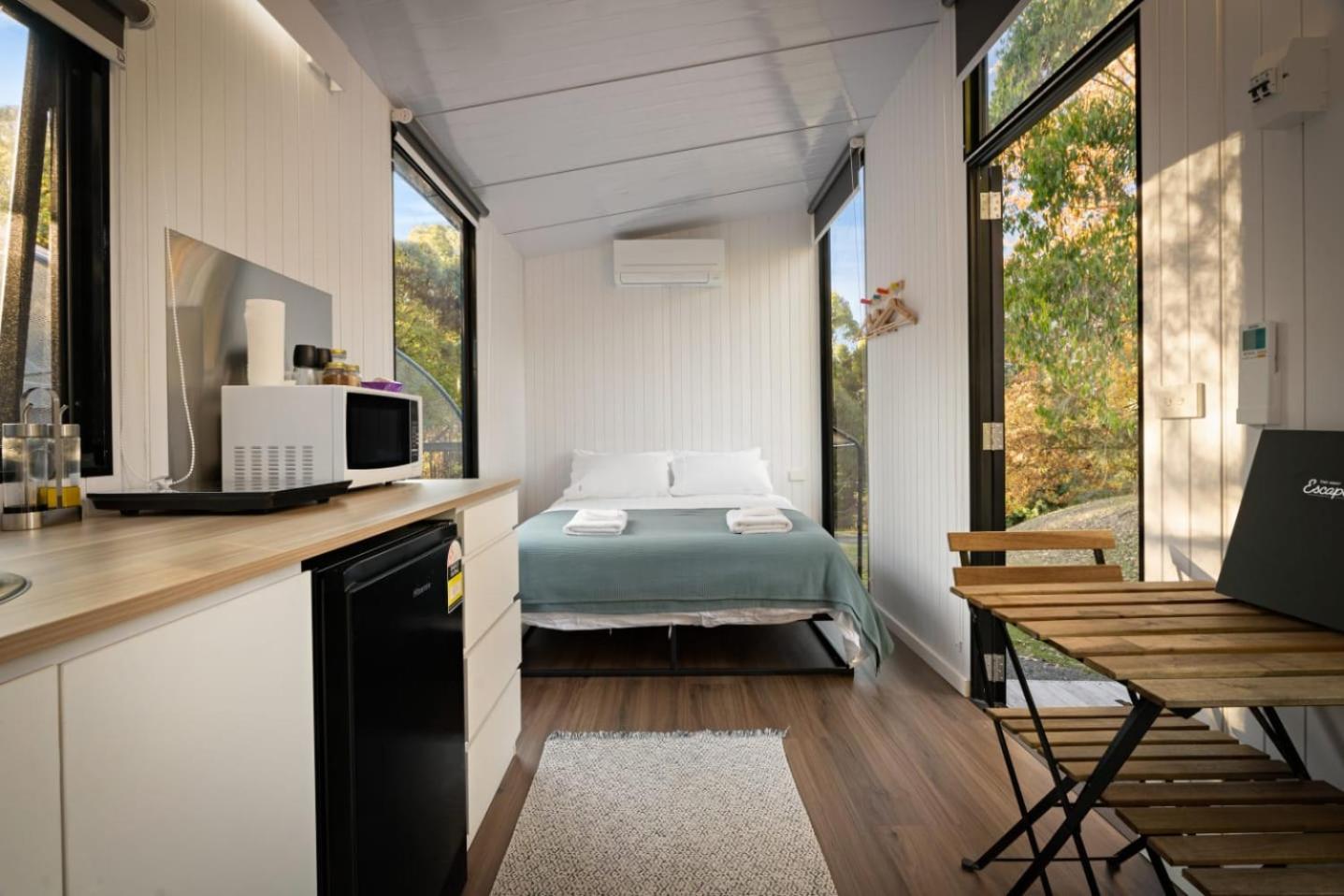 Mobile Home photo 1