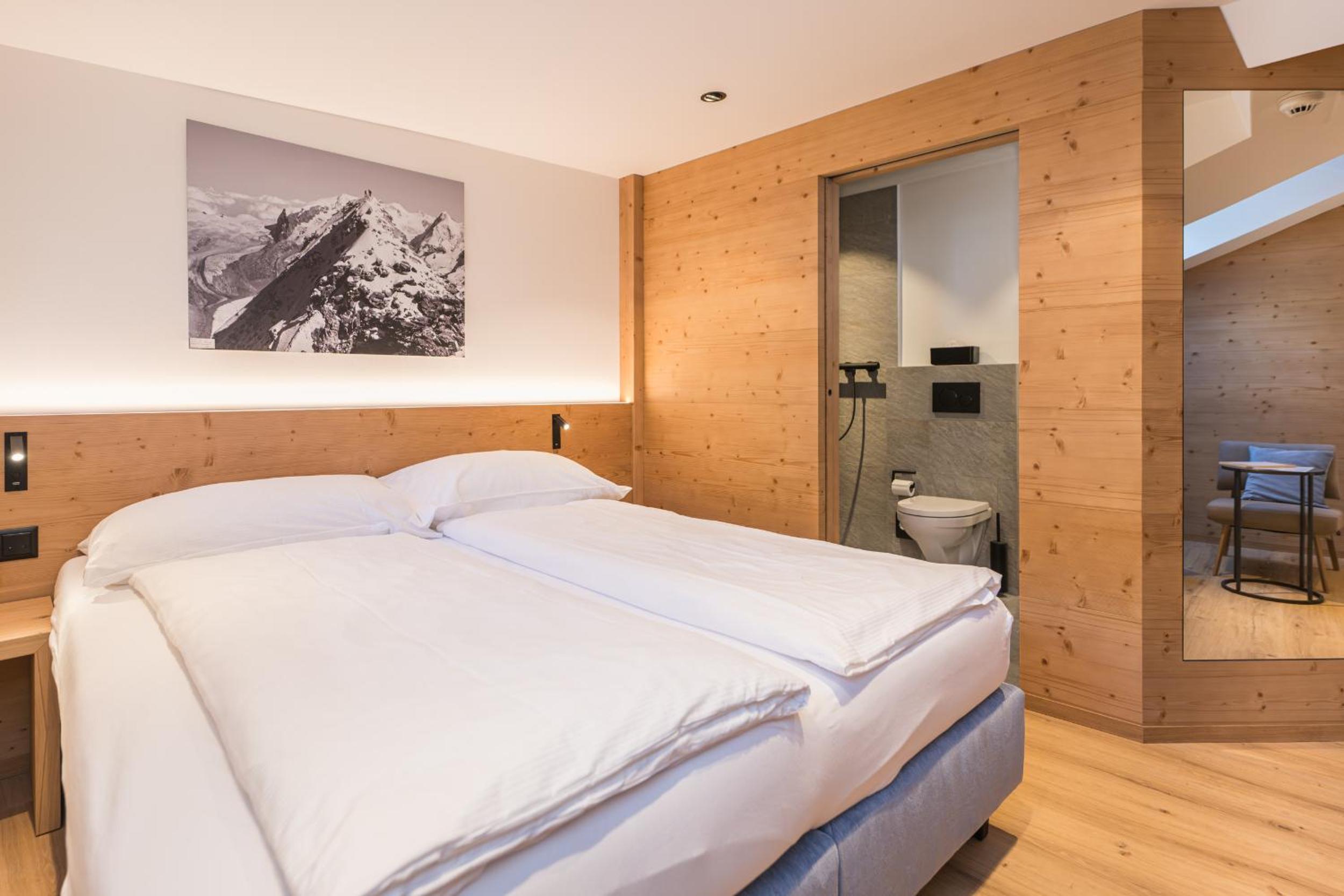 Superior Queen Room - Photo 1