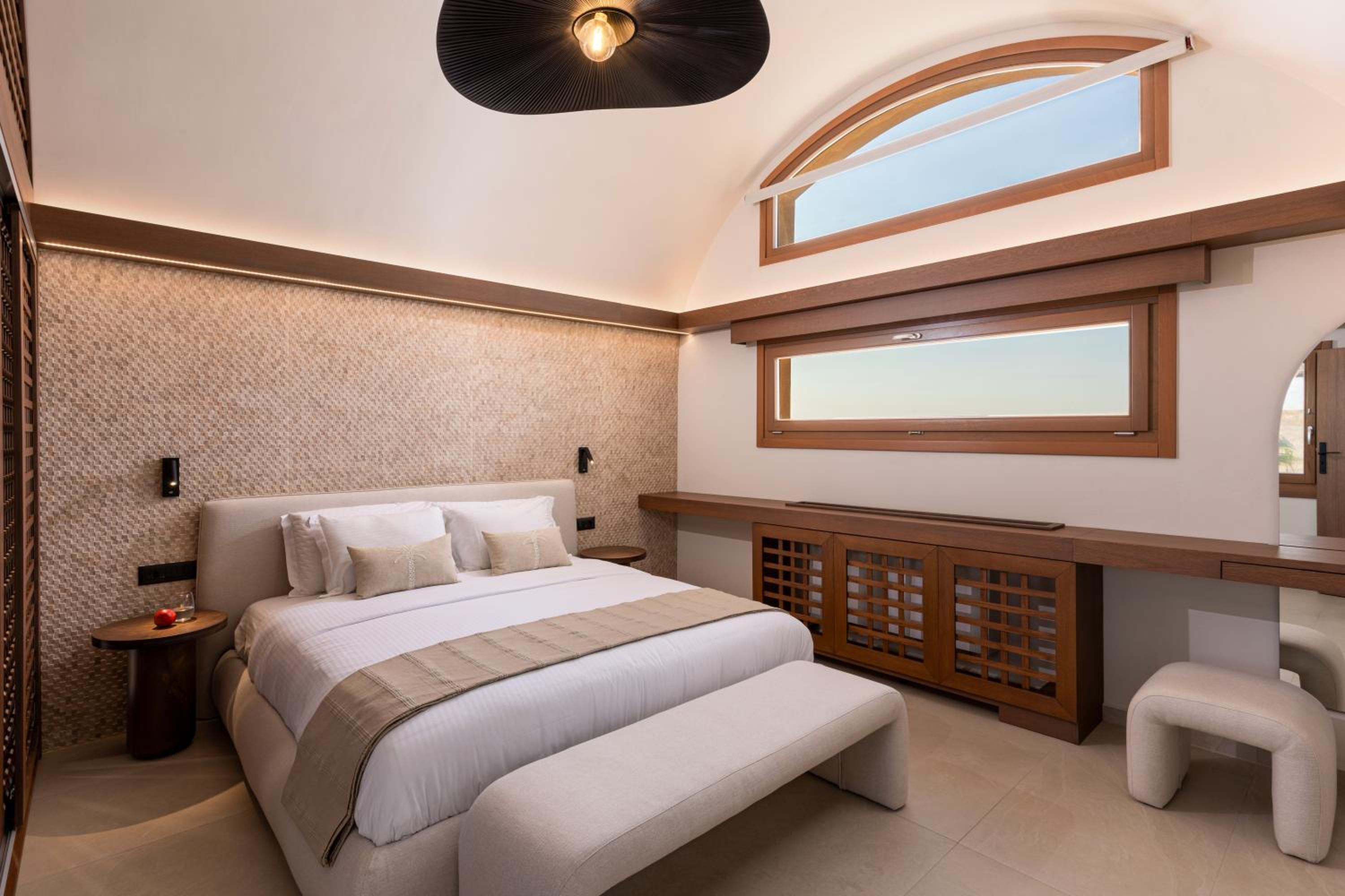Three-Bedroom Villa photo 1