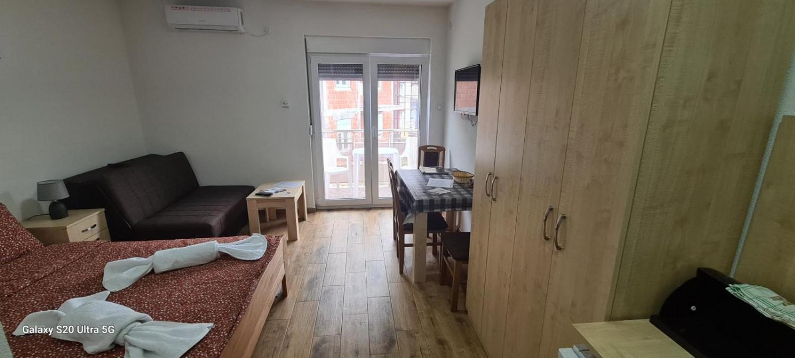 Studio with Terrace photo 1