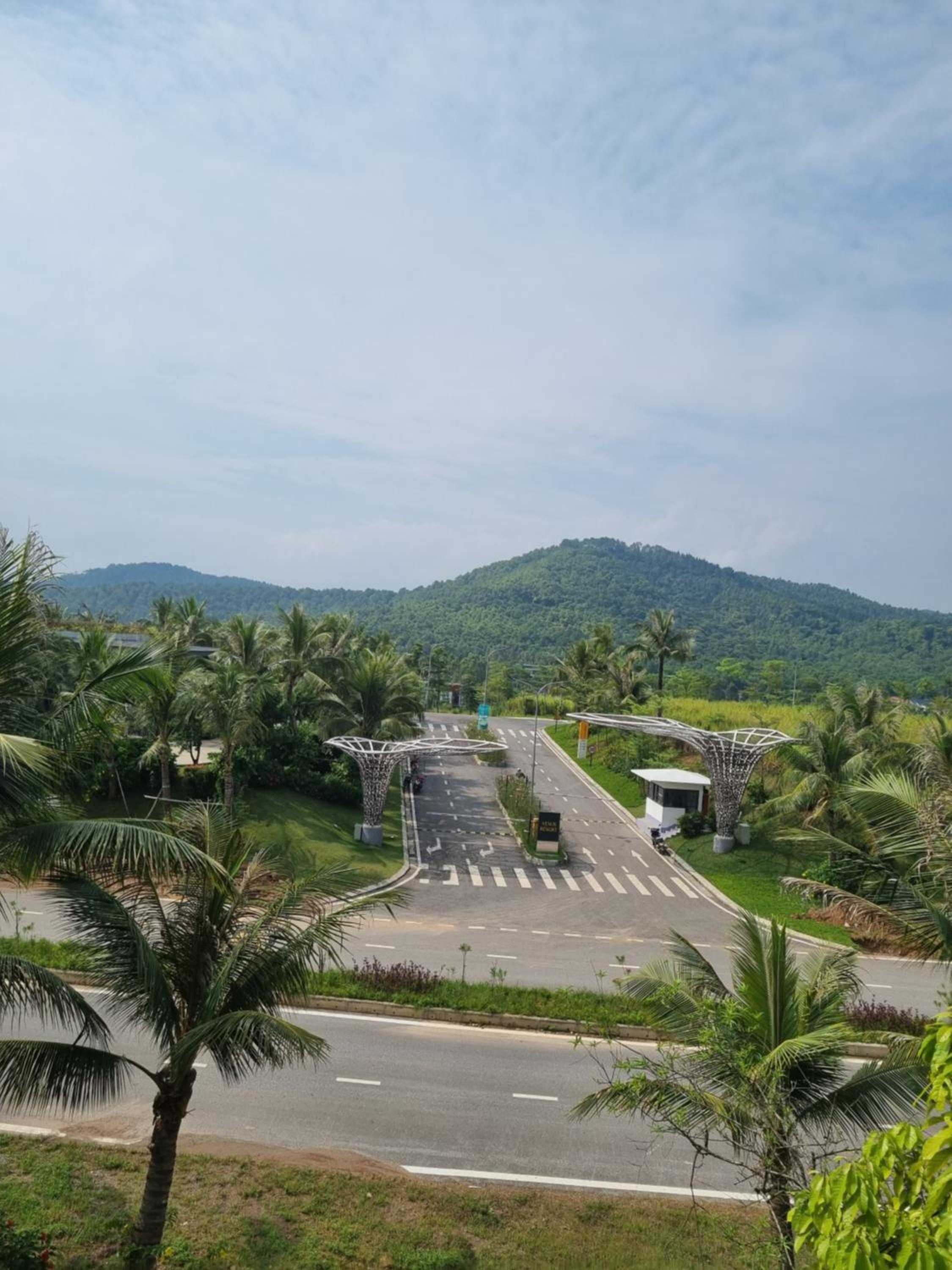 Three-Bedroom Villa photo 2