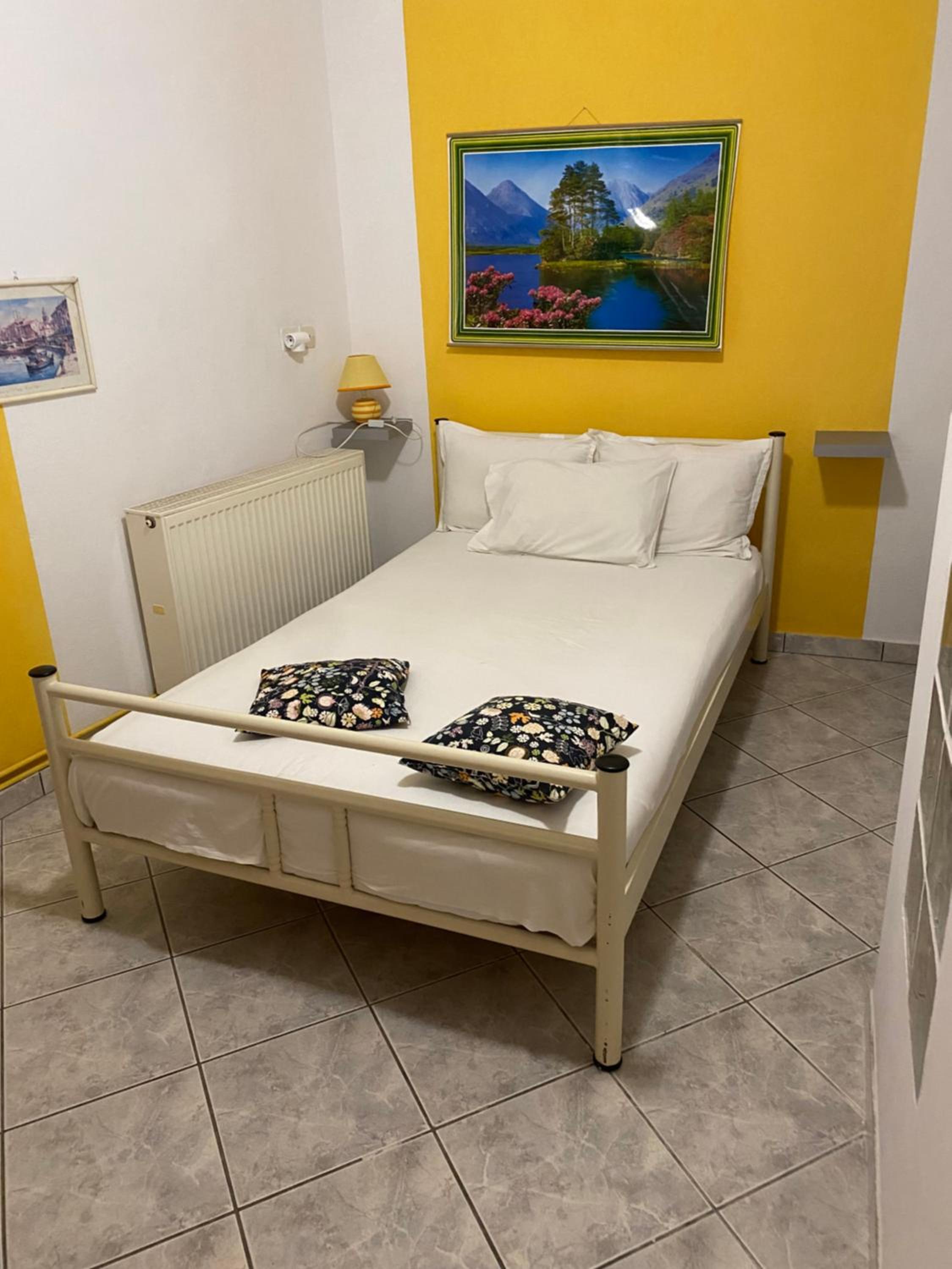 Economy Single Room