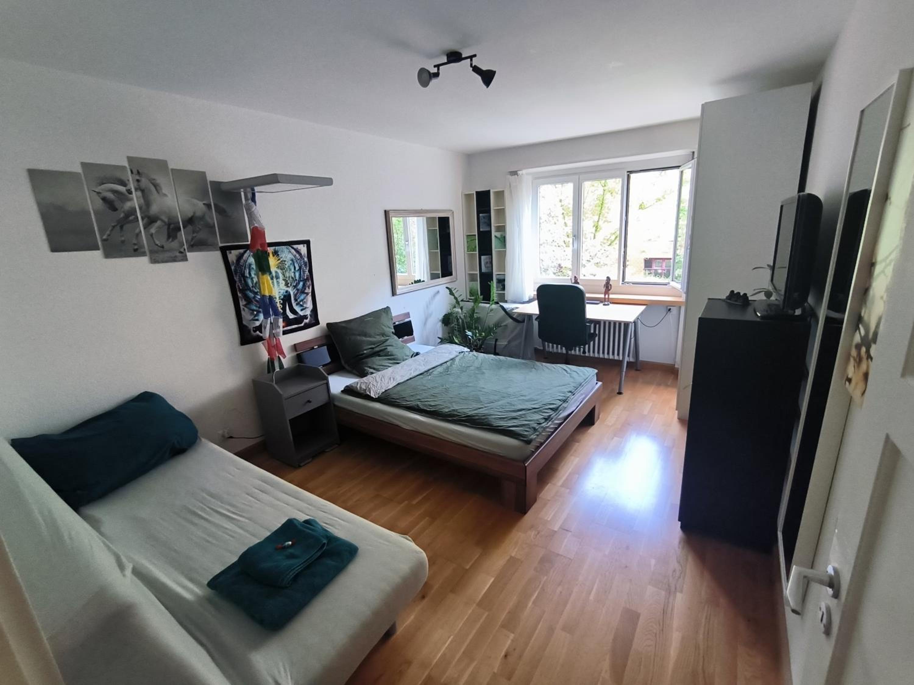 Mixed Dormitory Room photo 1