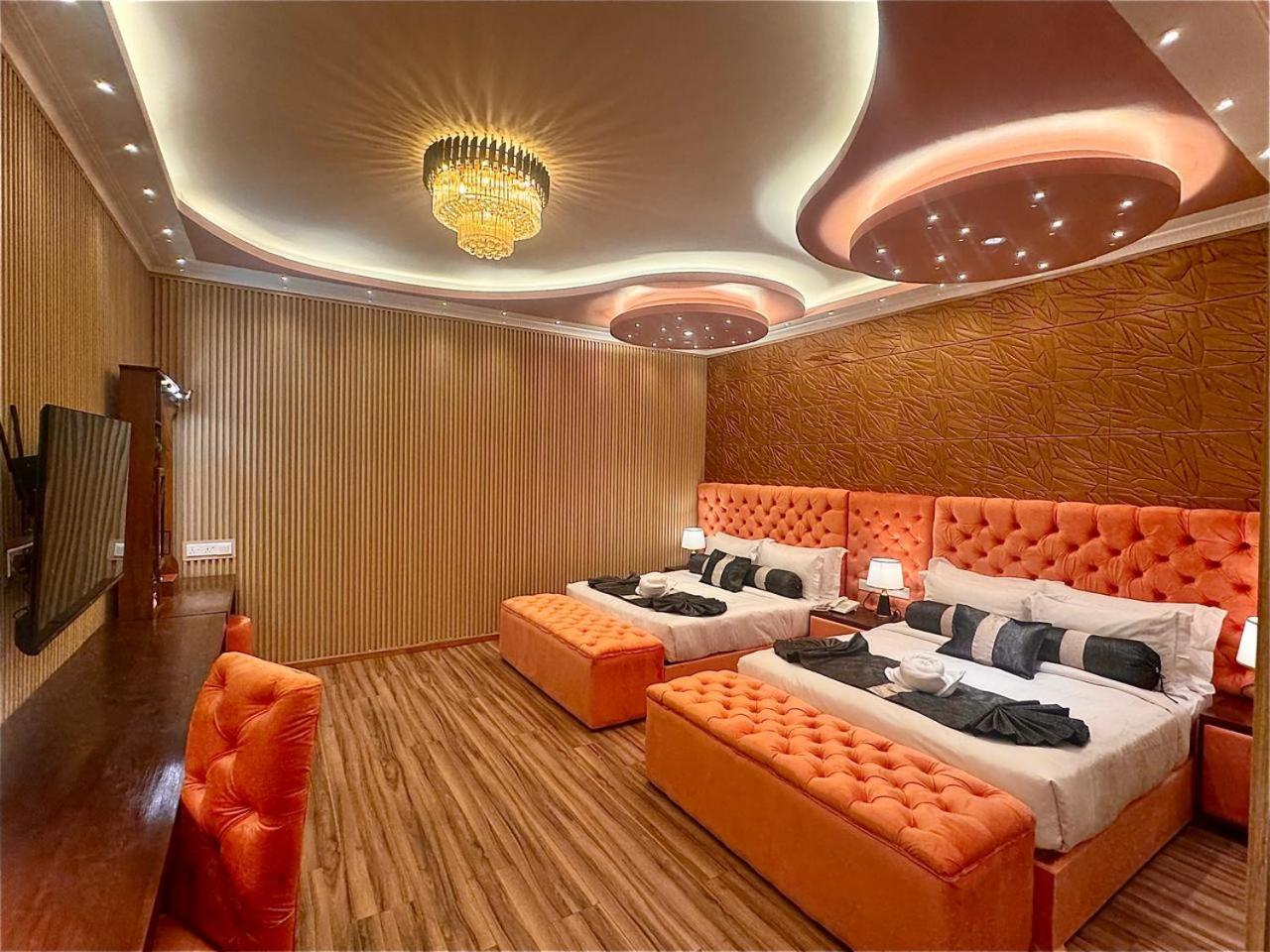Suite with Lake View photo 3