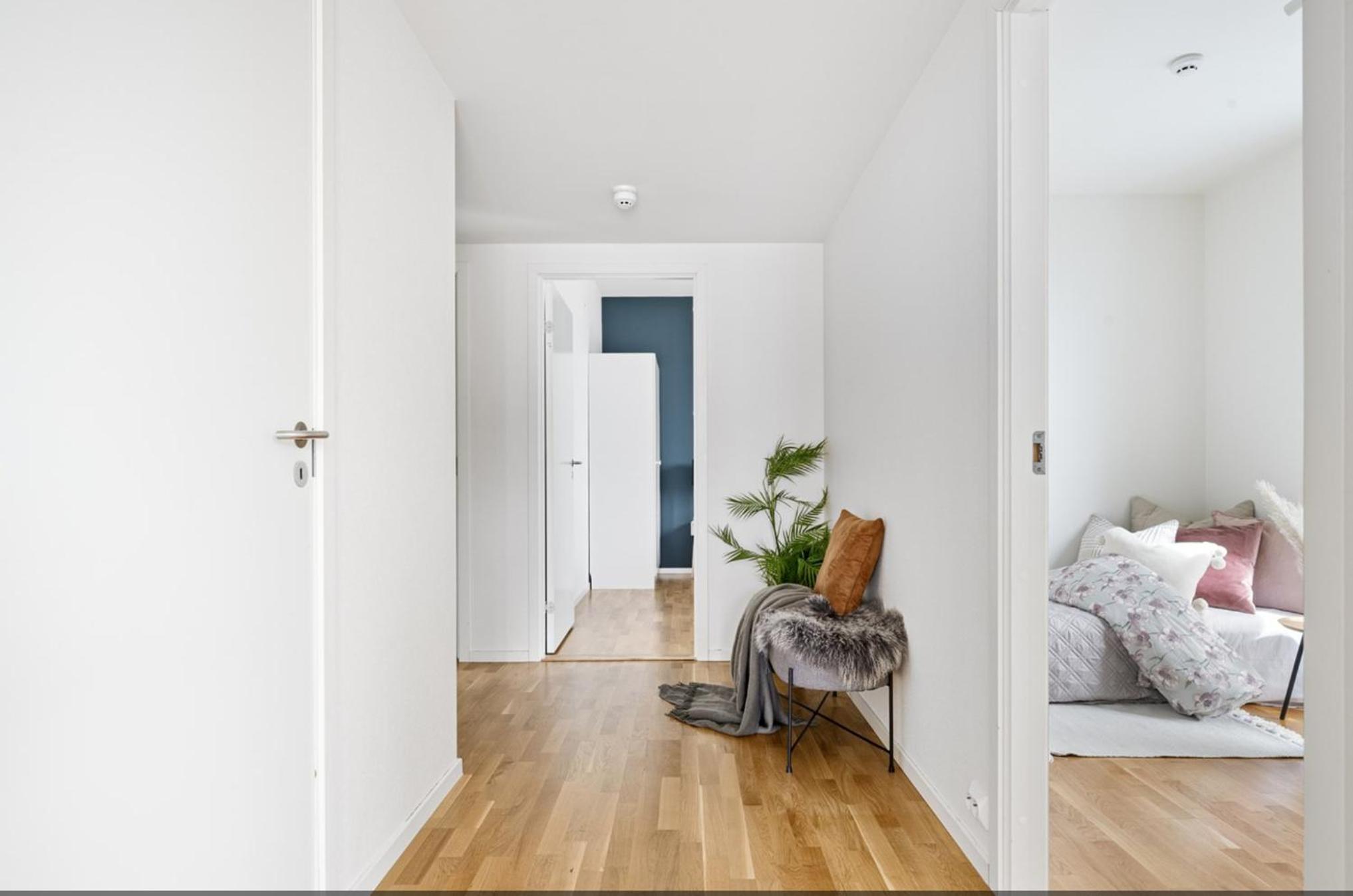 Two-Bedroom Apartment with Lake View photo 1