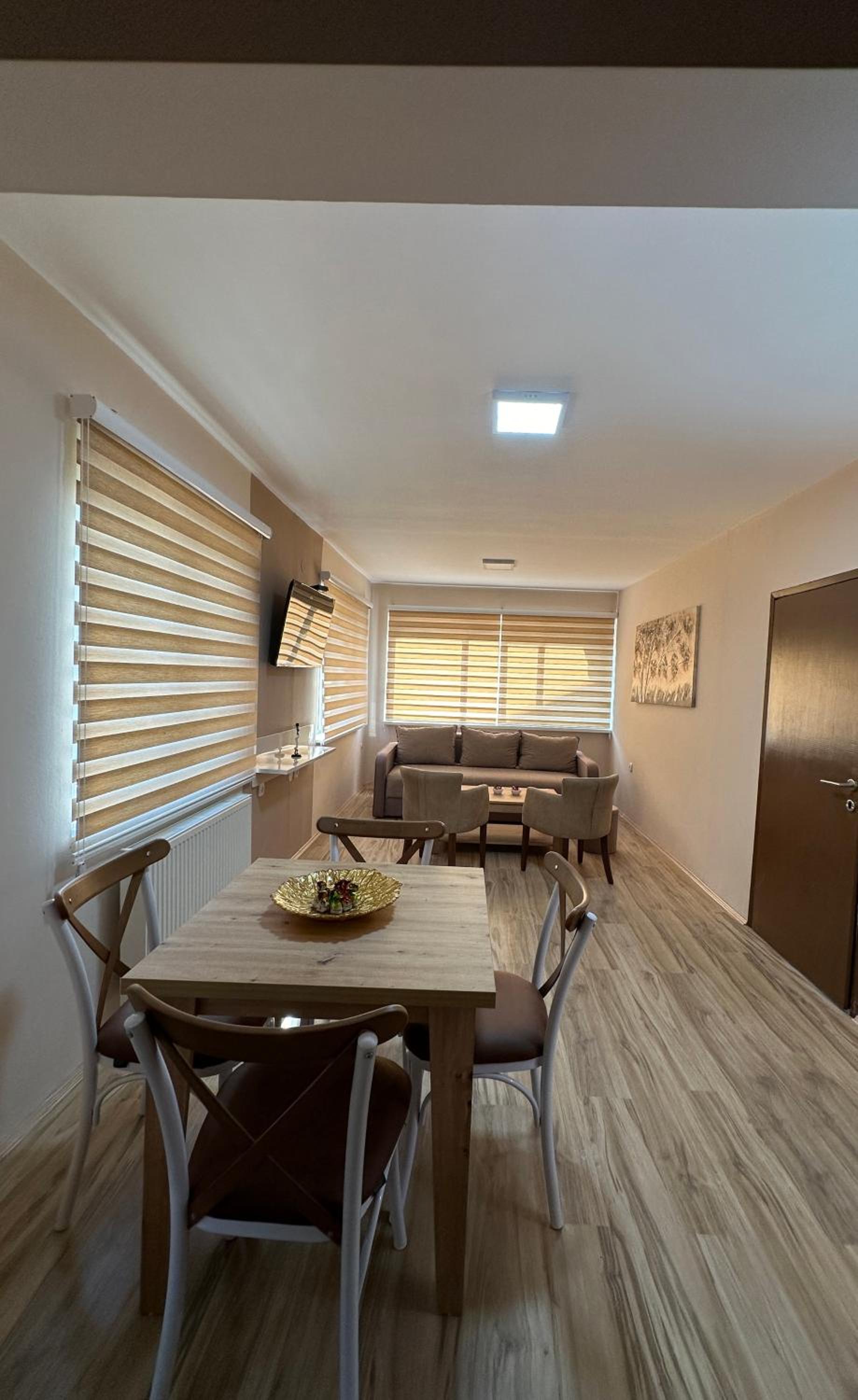 Deluxe Family Suite