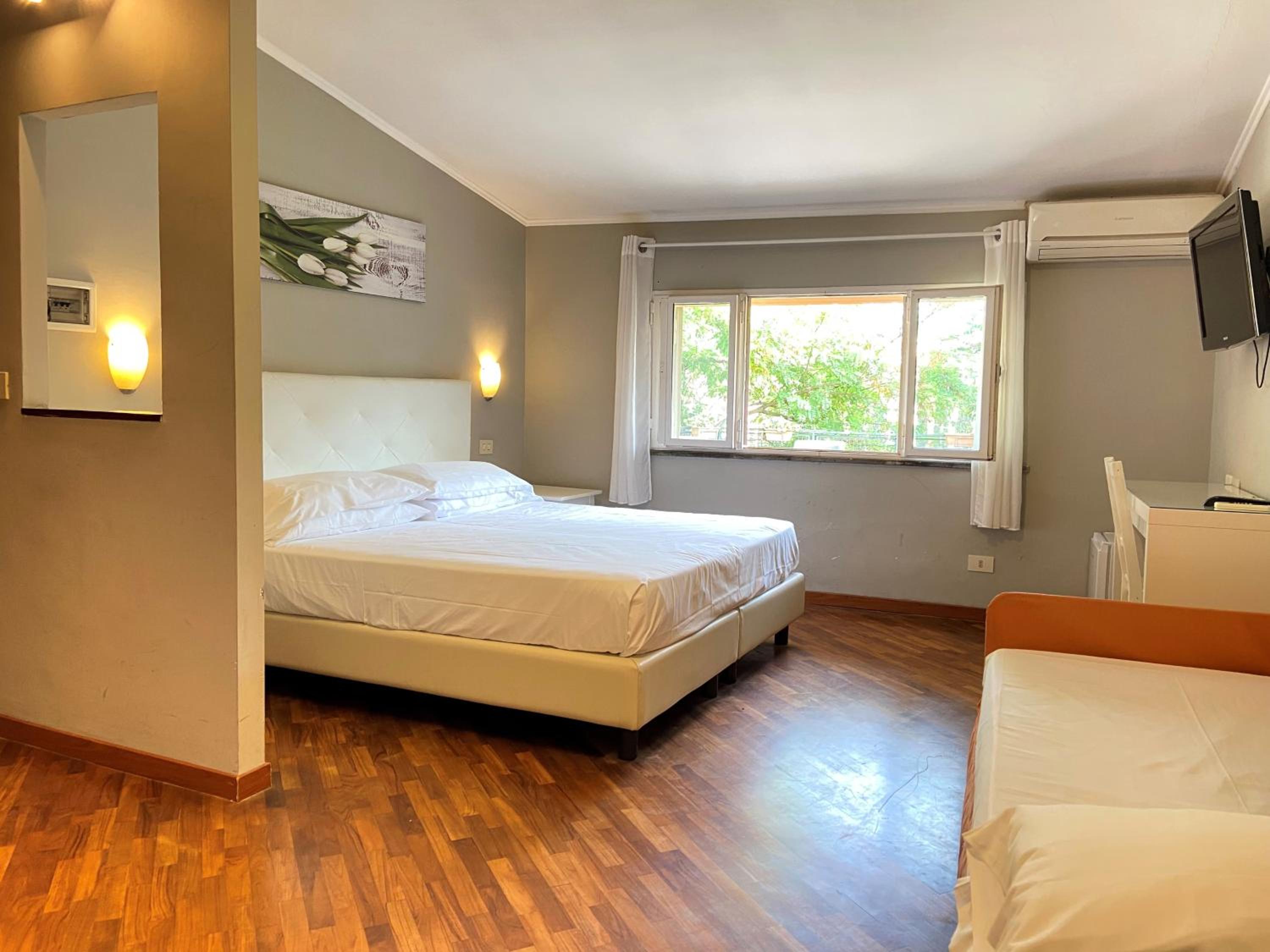 Triple Room photo 2
