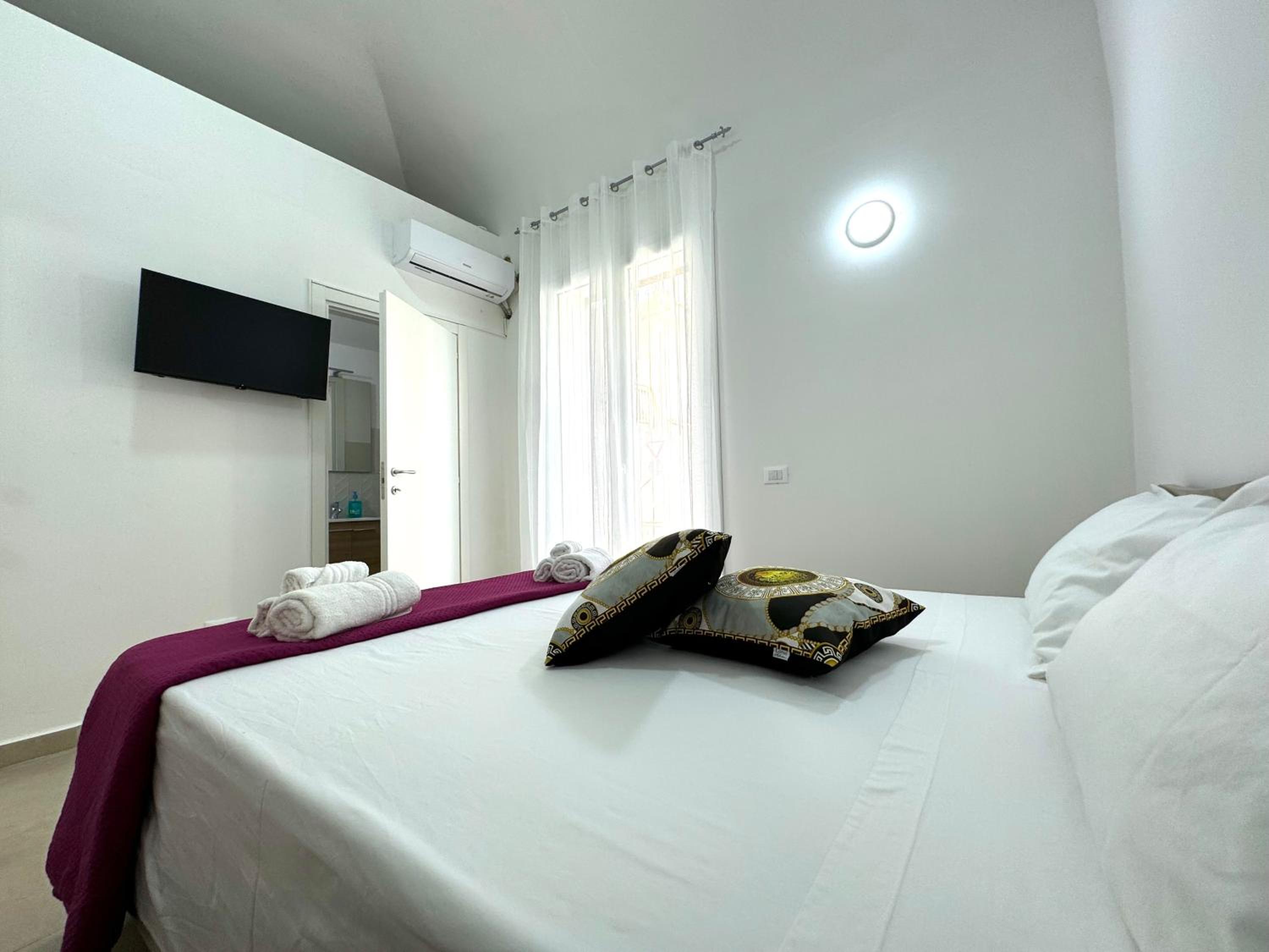 Double Room With Private Bathroom