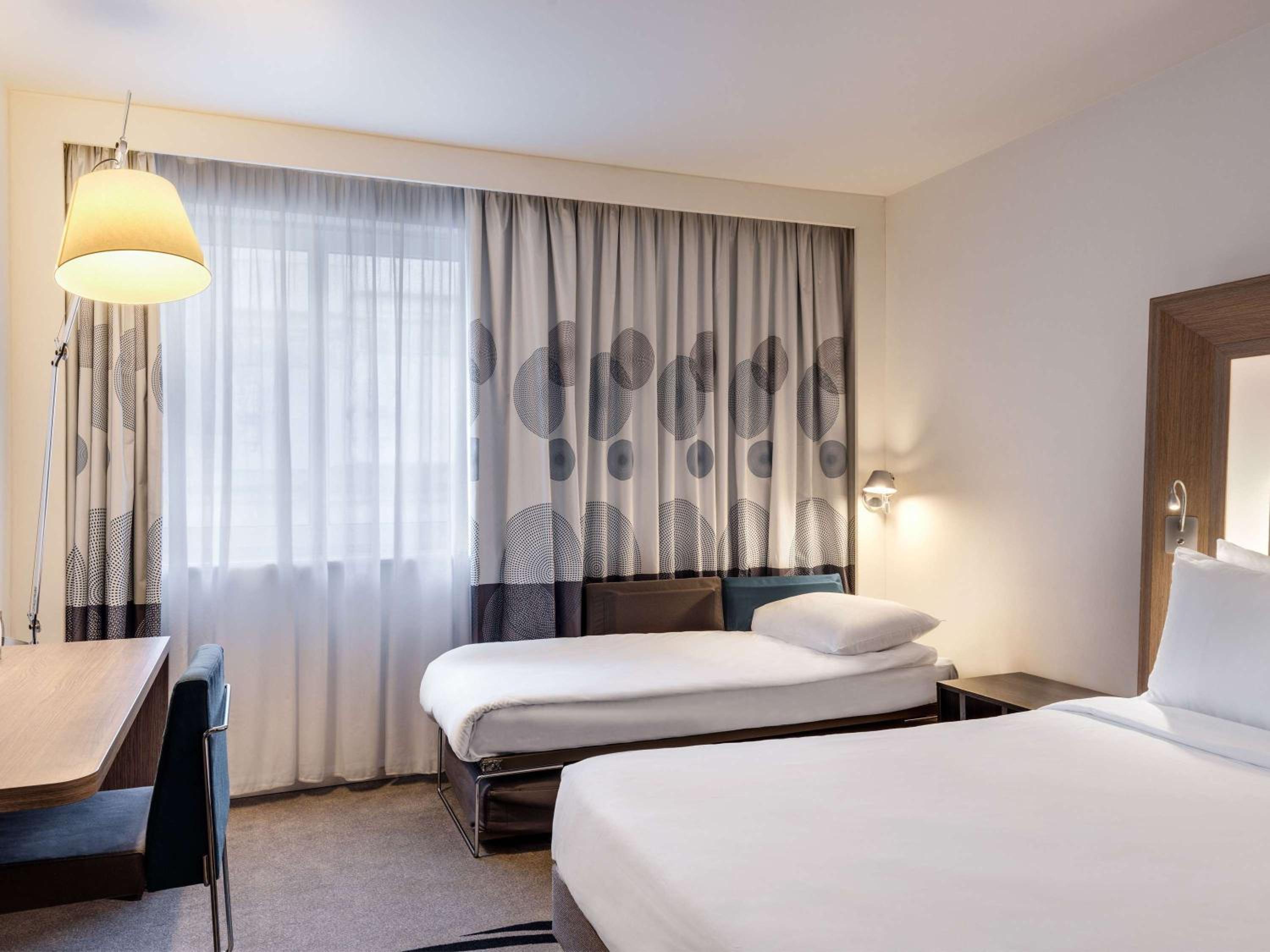 Premium Queen Room with sofa bed