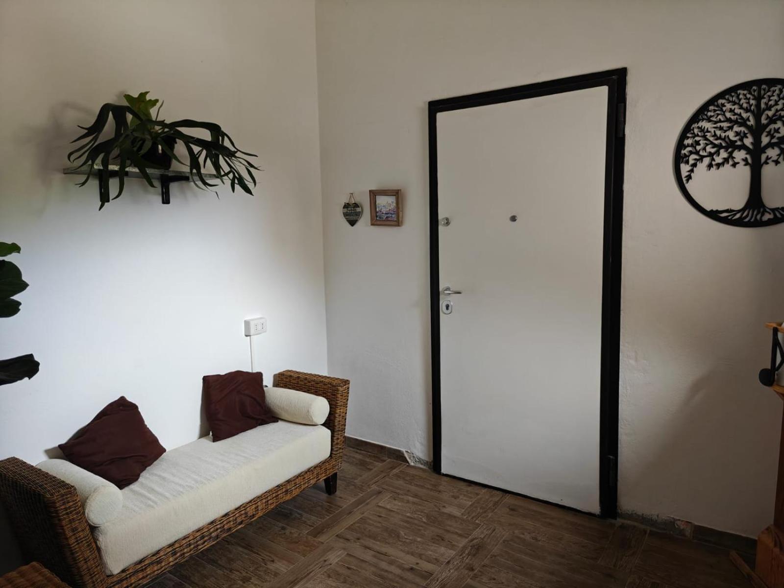 Basic Triple Room with Shared Bathroom photo 1