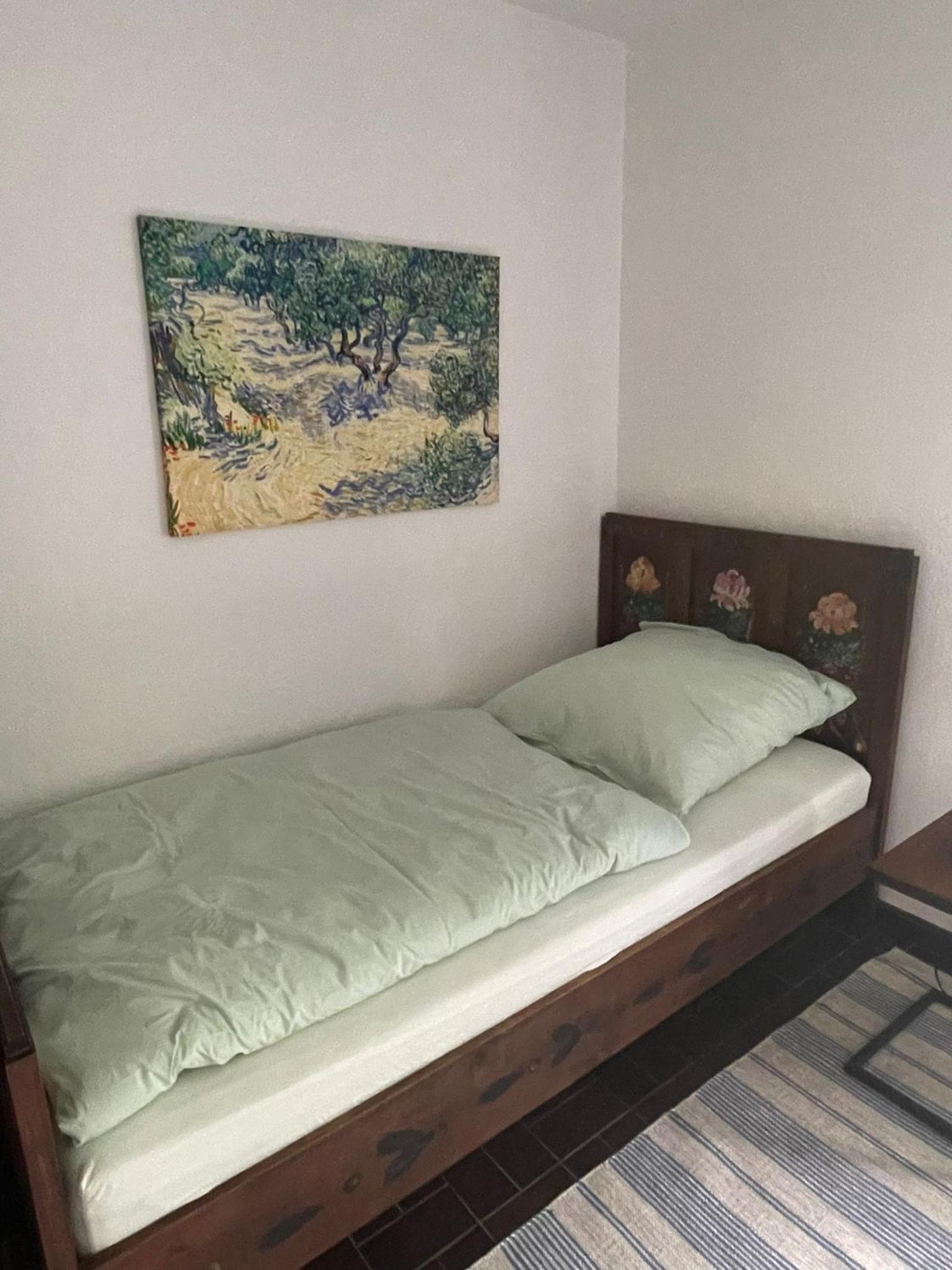 Four-Bedroom House photo 1
