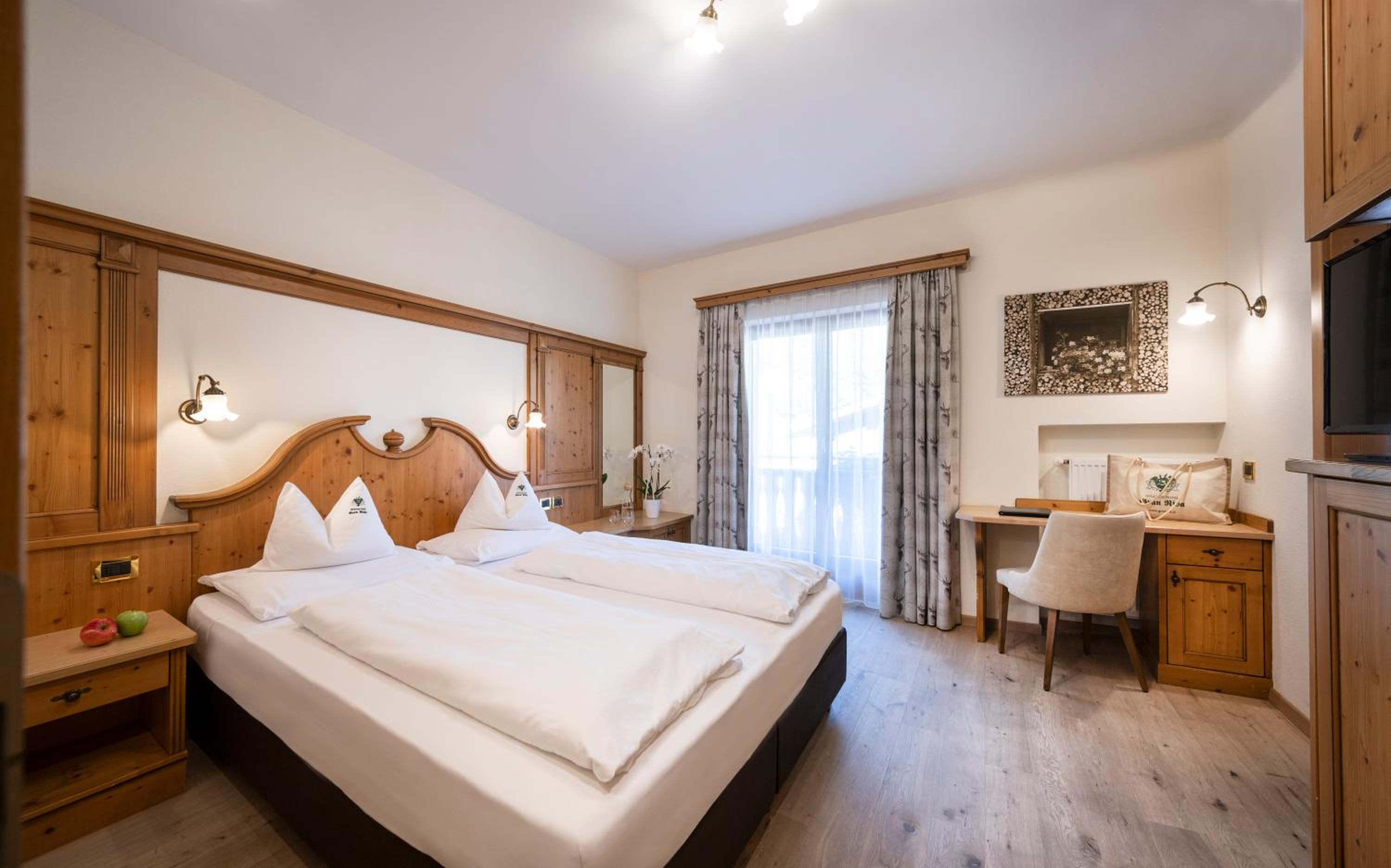 Standard Double Room - Photo 3
