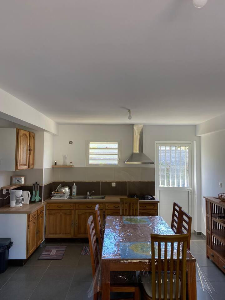 Four-Bedroom House photo 2