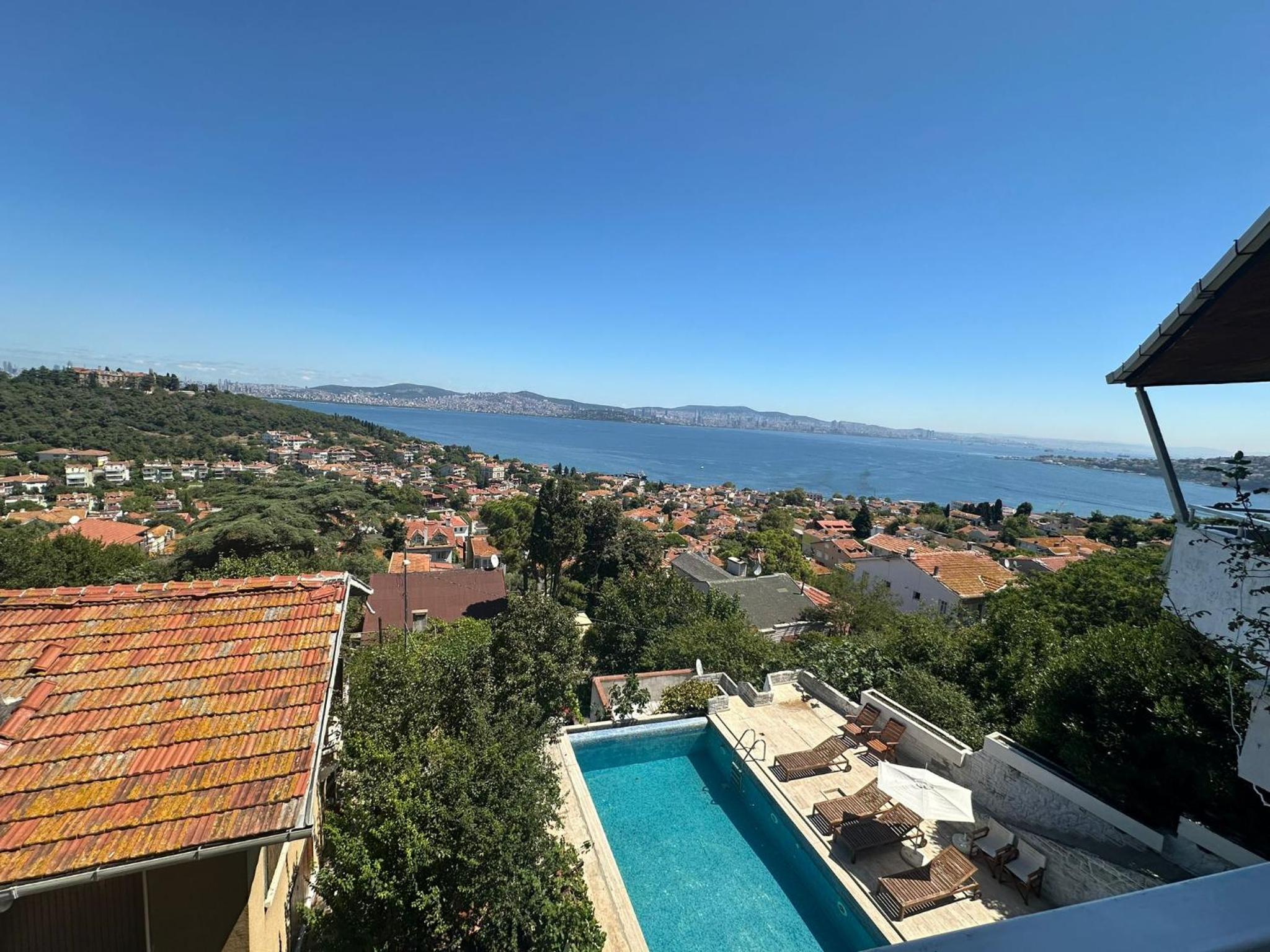 Triple Room with Balcony photo 2