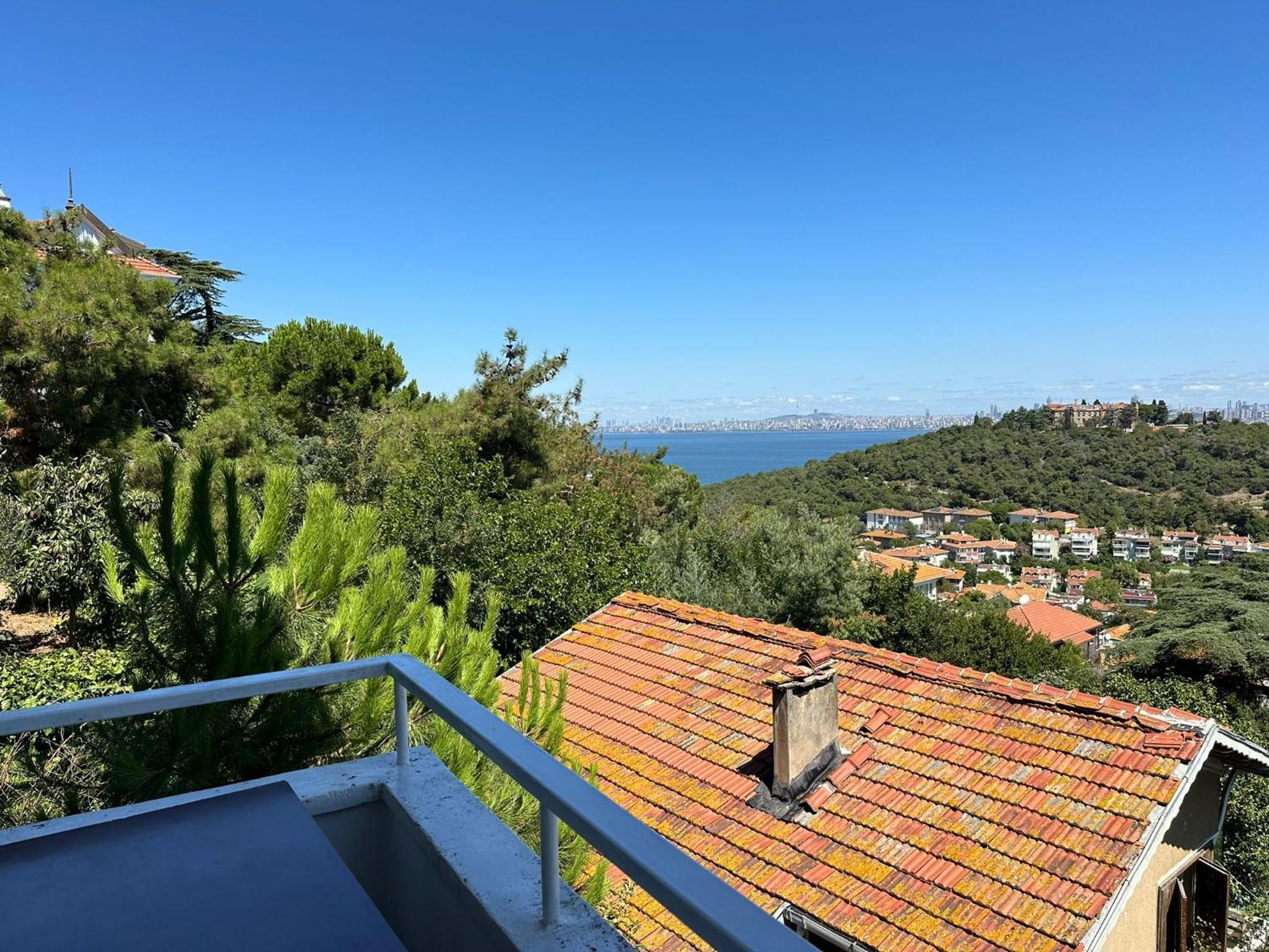 Triple Room with Balcony photo 3