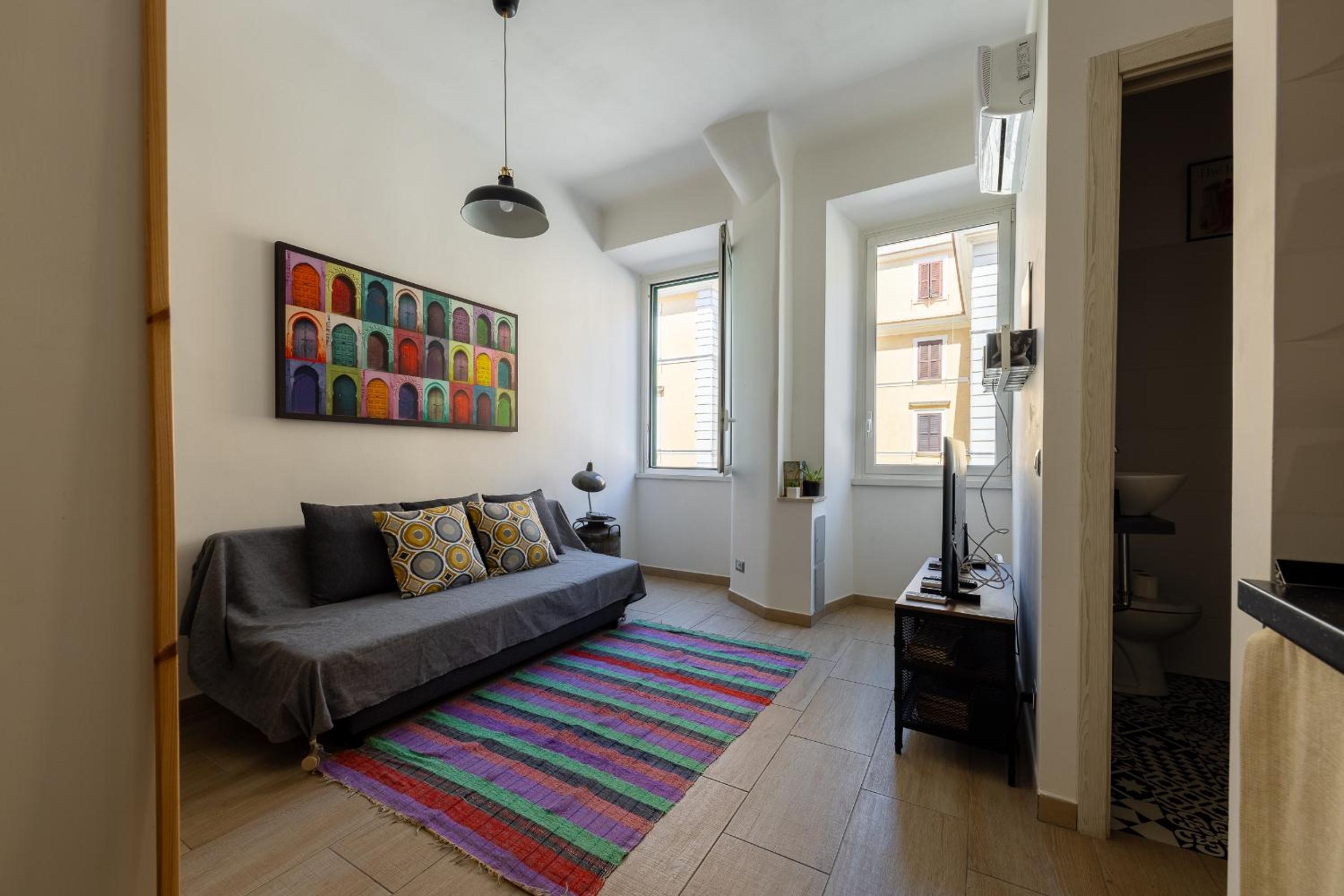 One-Bedroom Apartment