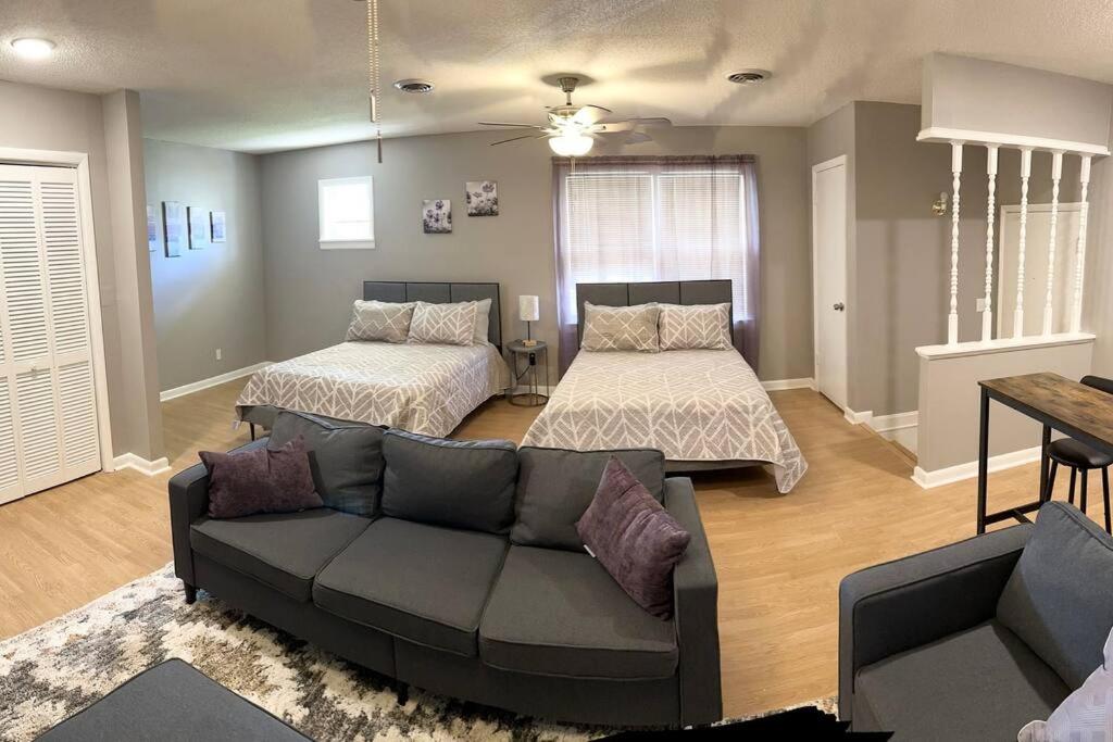 Apartment photo 1