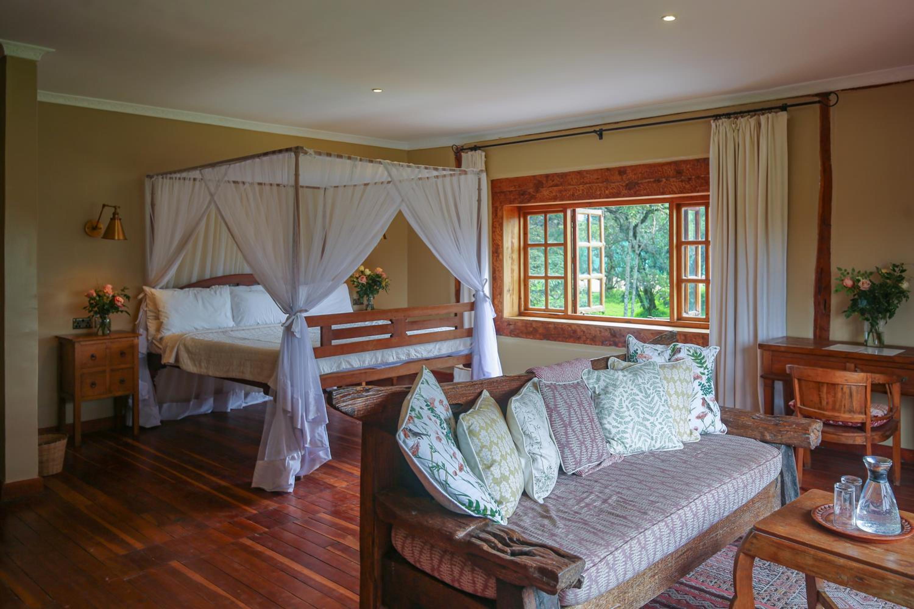 King Room with Mountain View