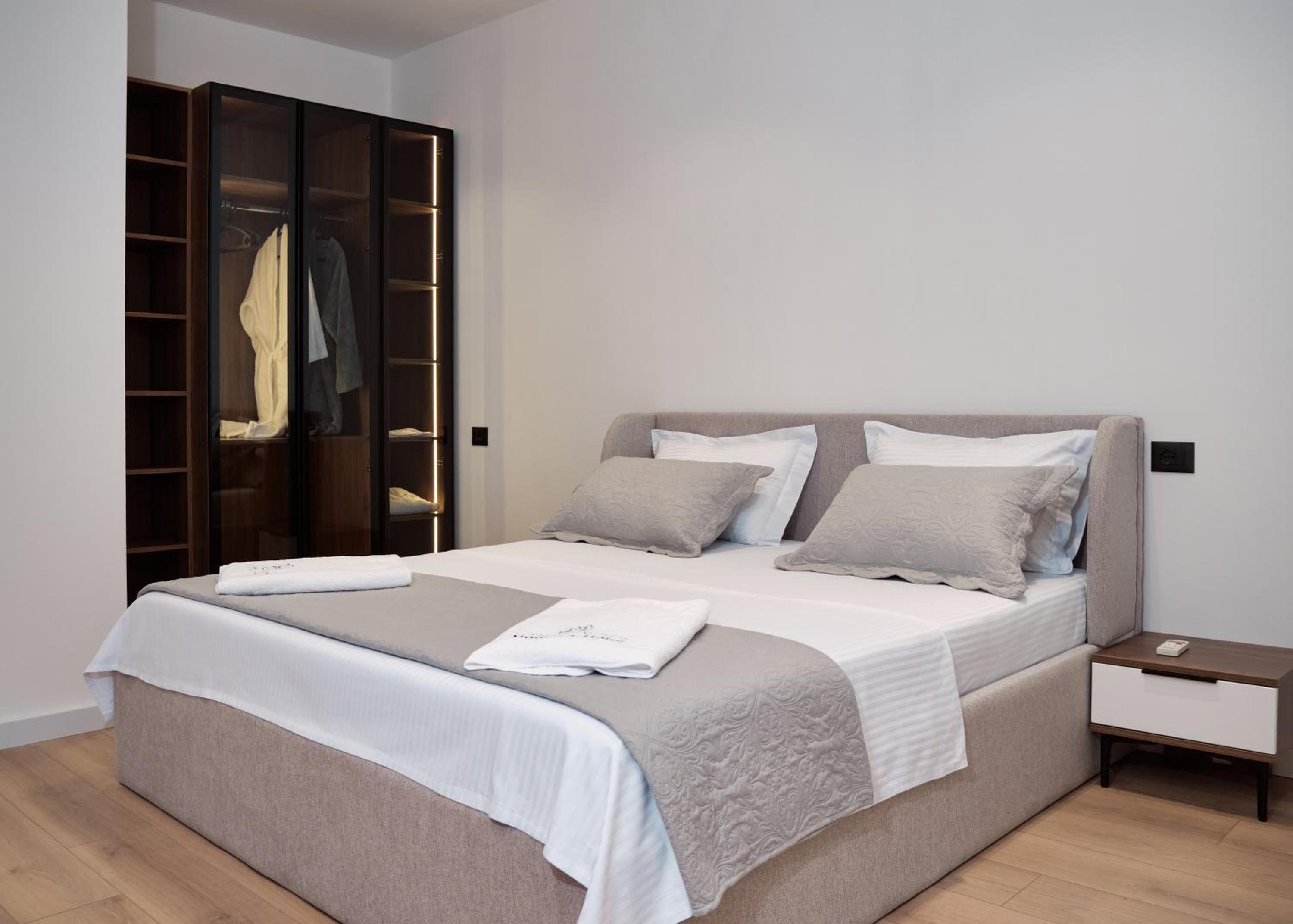 Double Room with Balcony photo 3