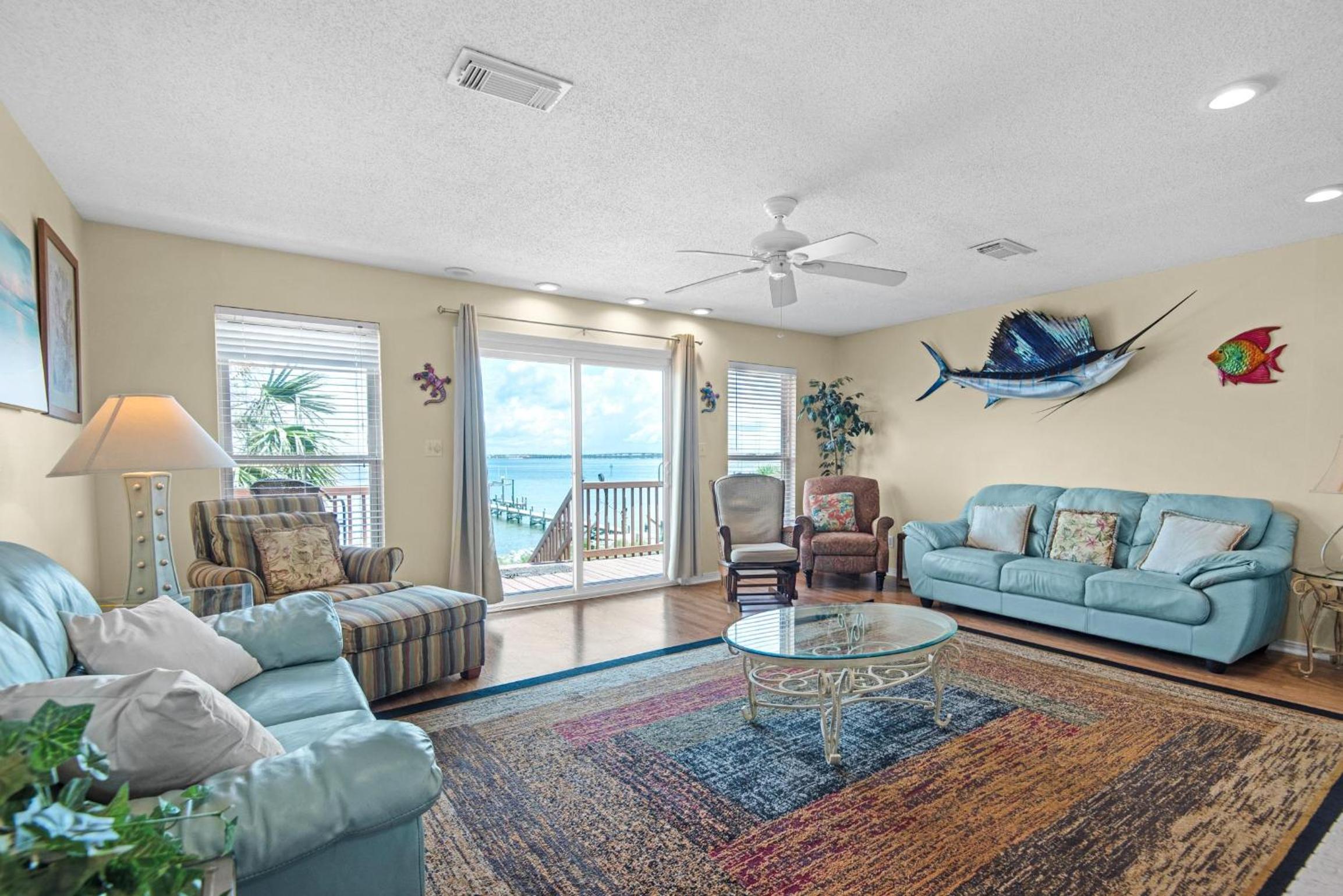 Four-Bedroom Holiday Home photo 1