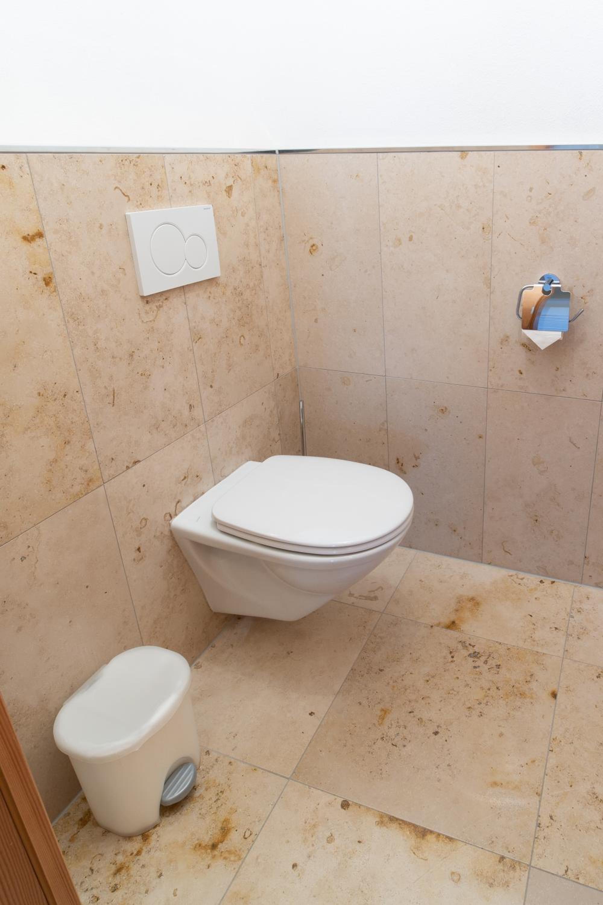One-Bedroom Apartment (2 - 4 Adults) - Photo 15