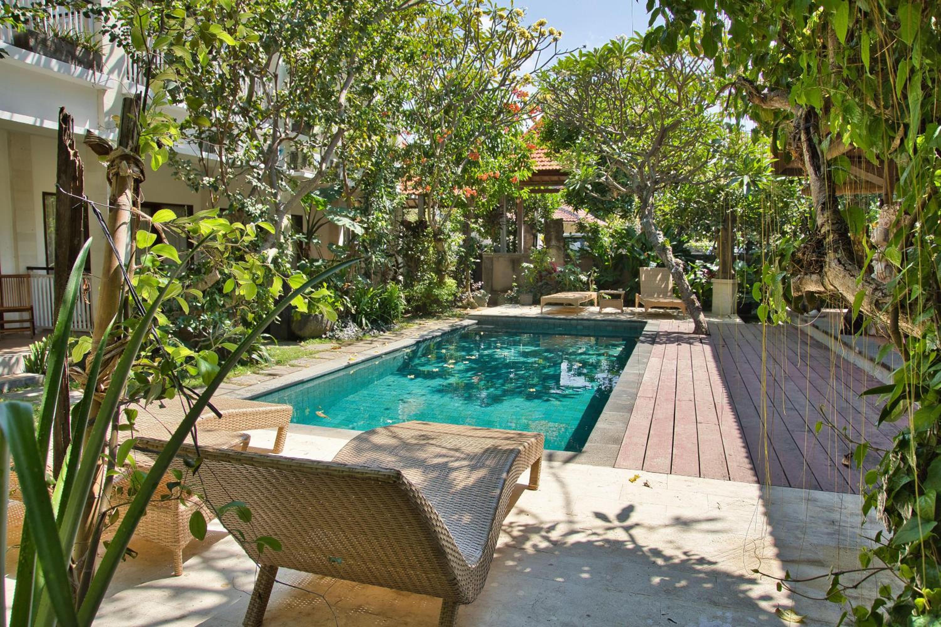 Suite with Garden View - Photo 10
