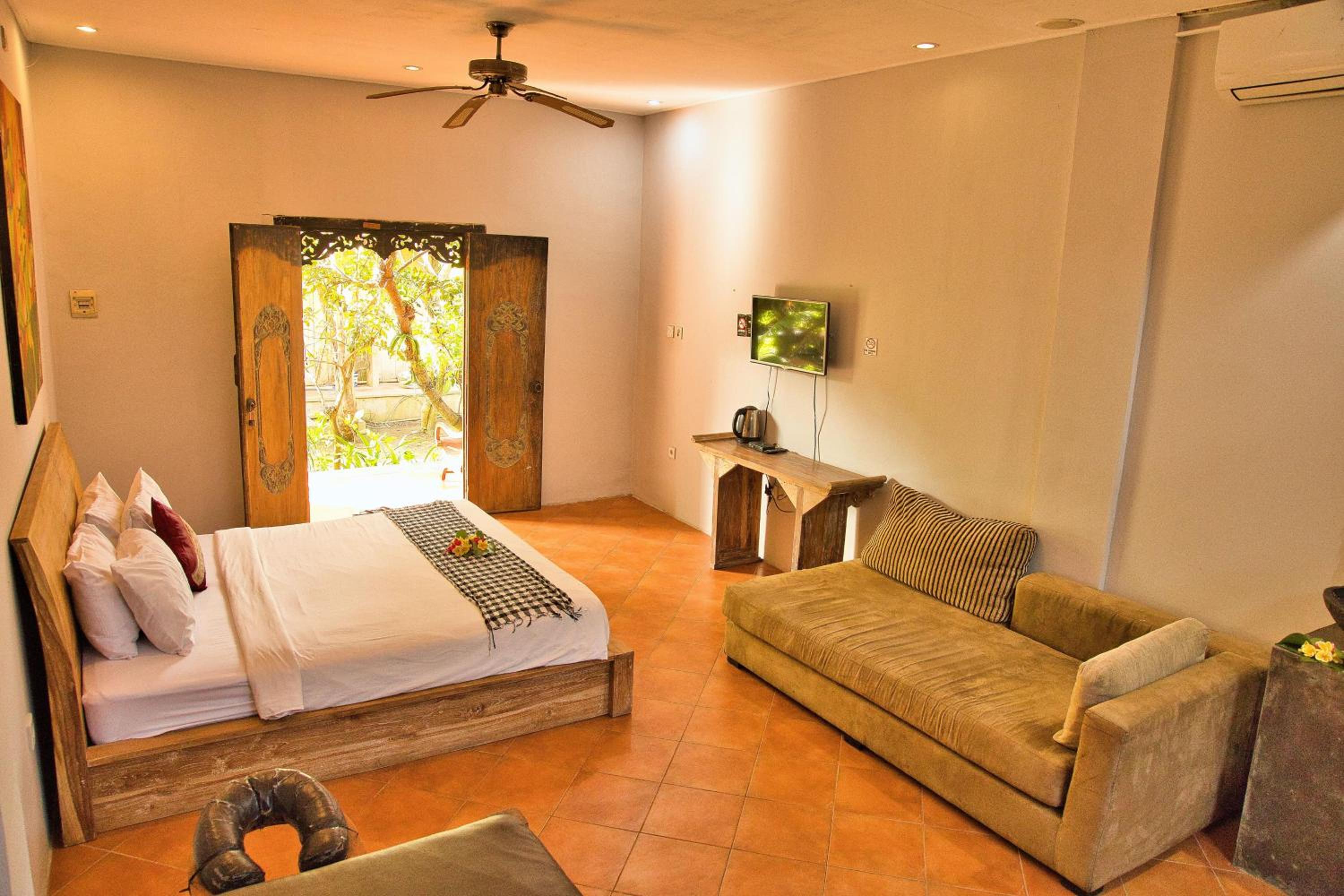 Suite with Garden View - Photo 1