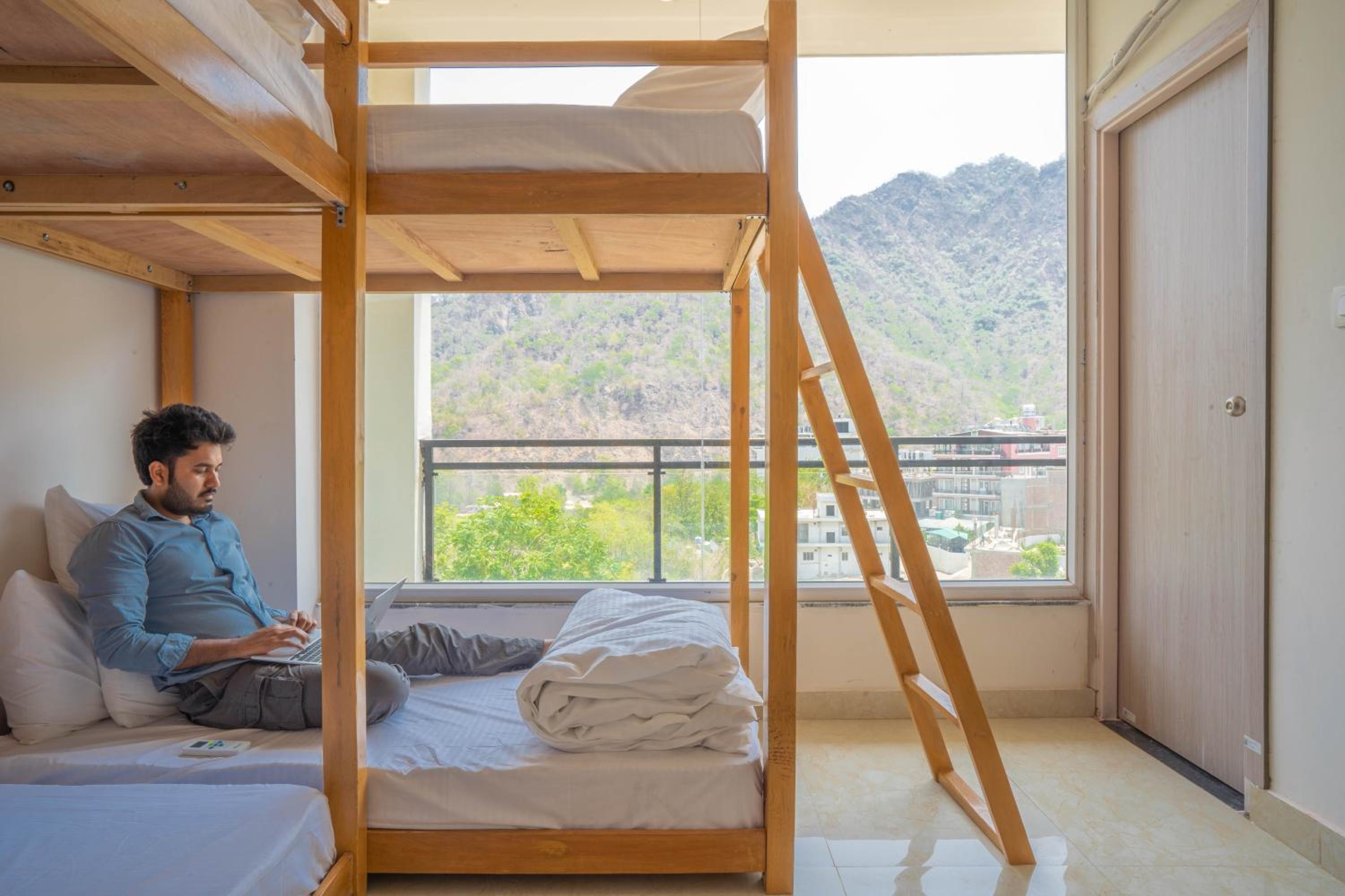 Bed In 6-Bed Mixed Dormitory Room photo 2