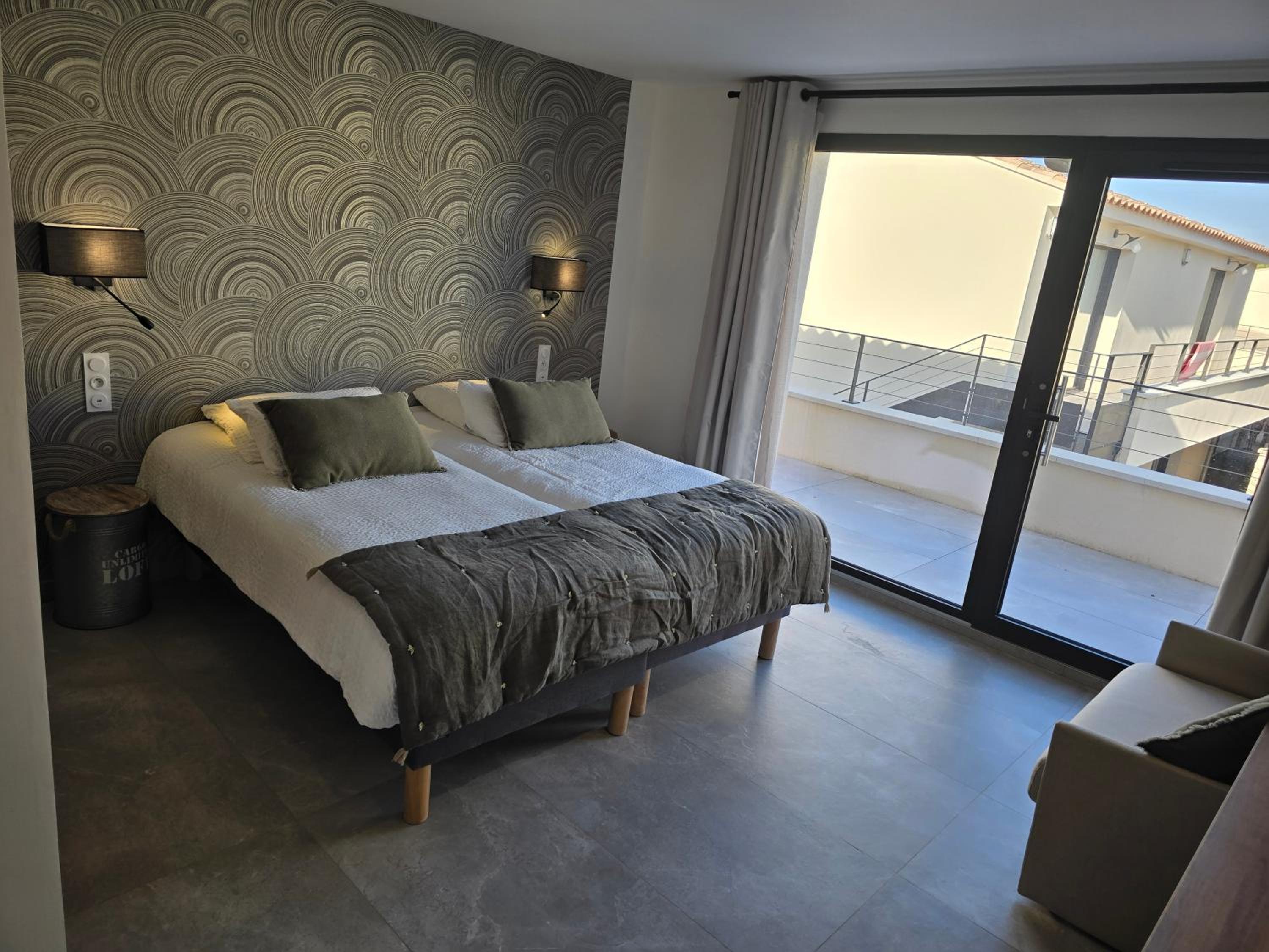 Triple Room photo 2