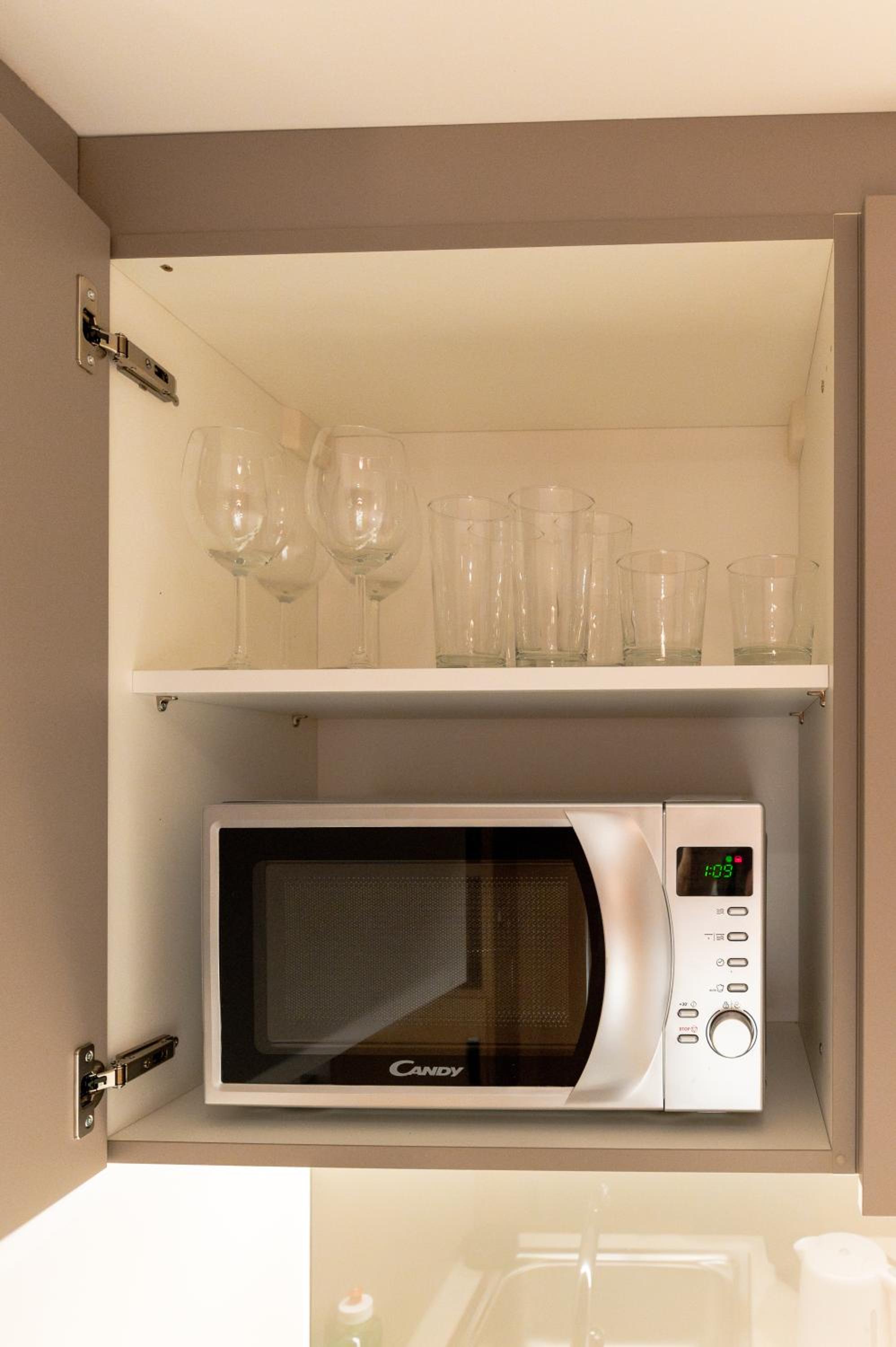 Superior Twin Room with Kitchenette - Photo 23