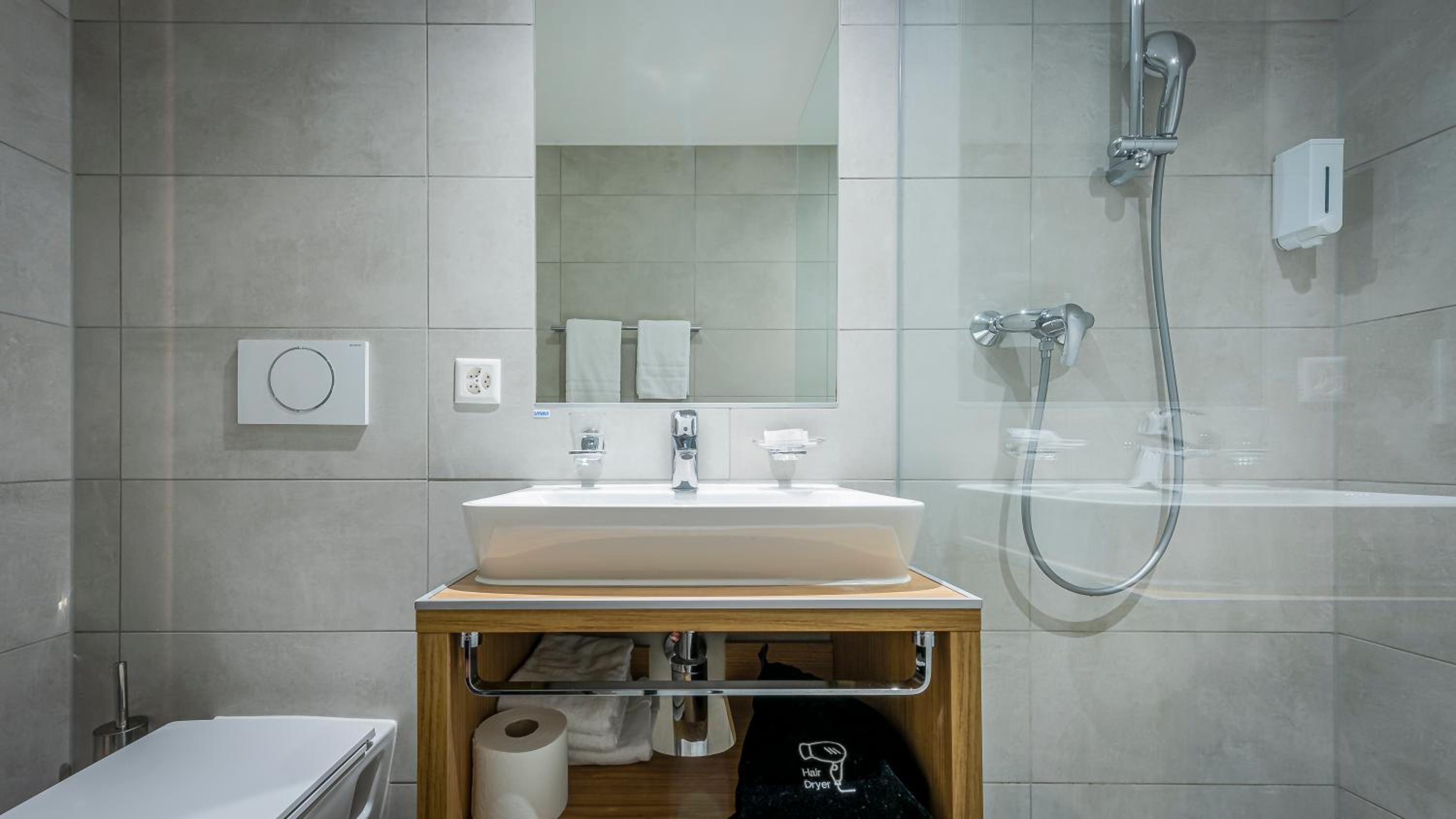 Superior Twin Room with Kitchenette - Photo 24