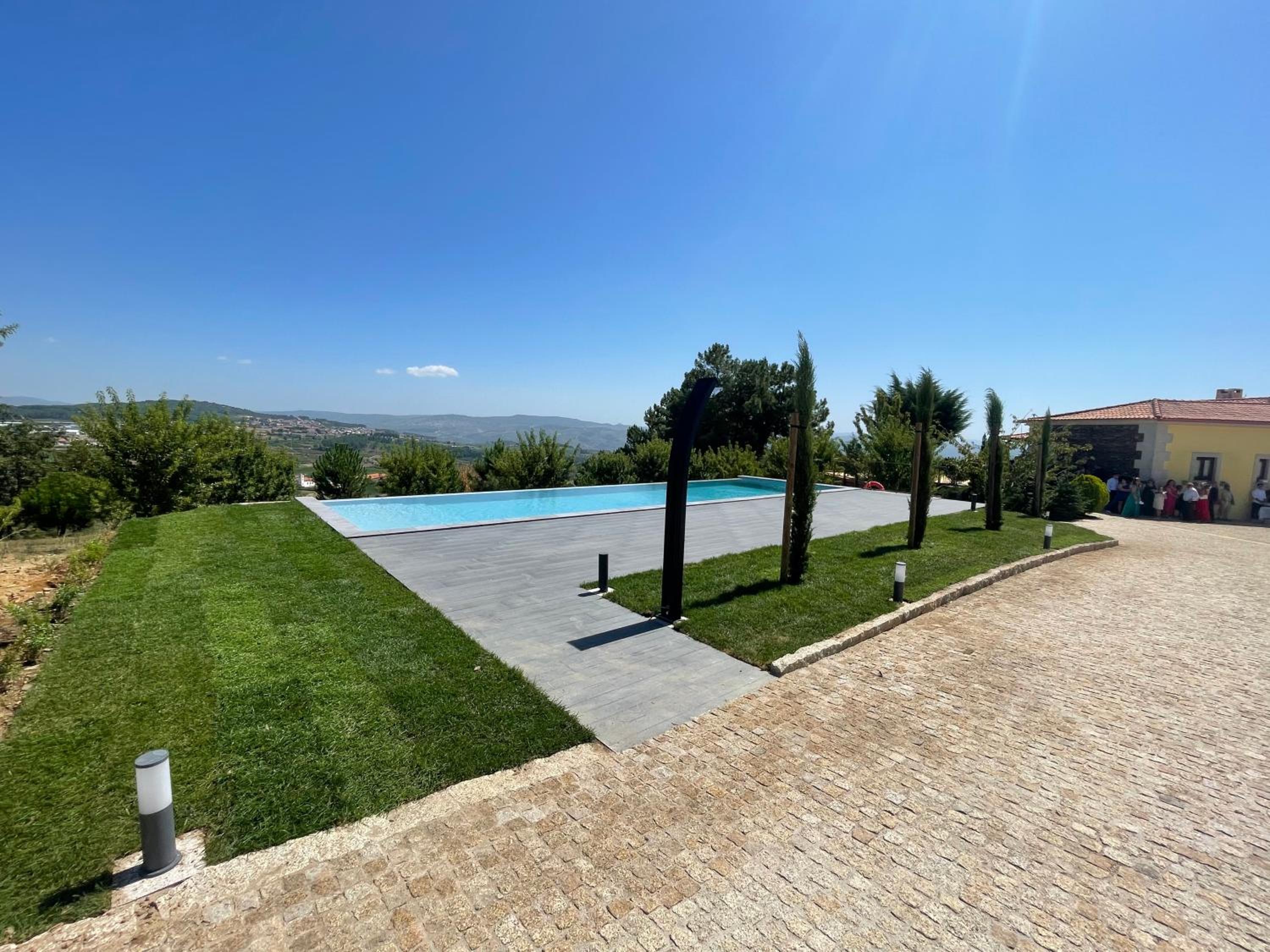 Deluxe Villa - Photo 9