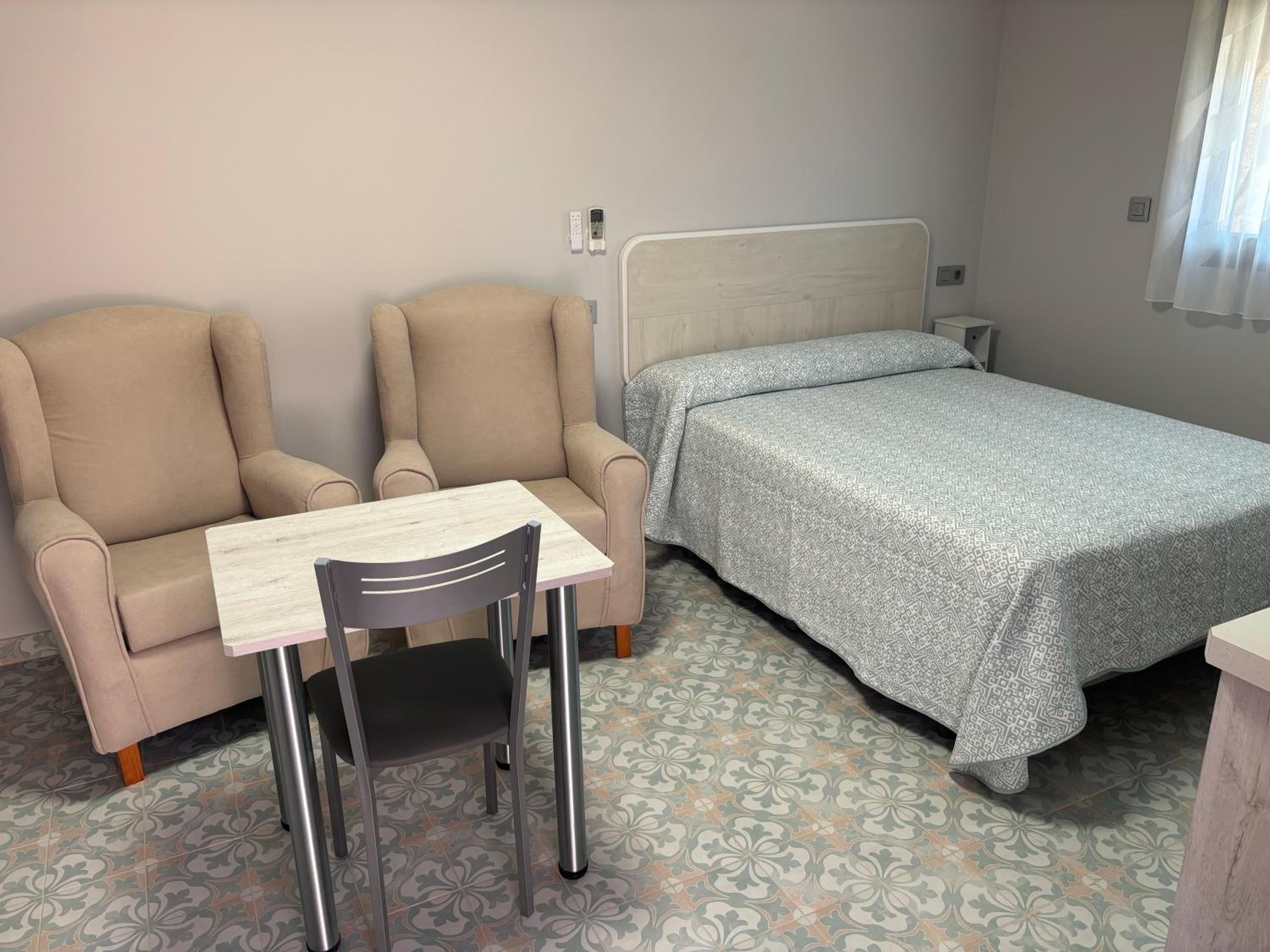Double Room - Photo 1