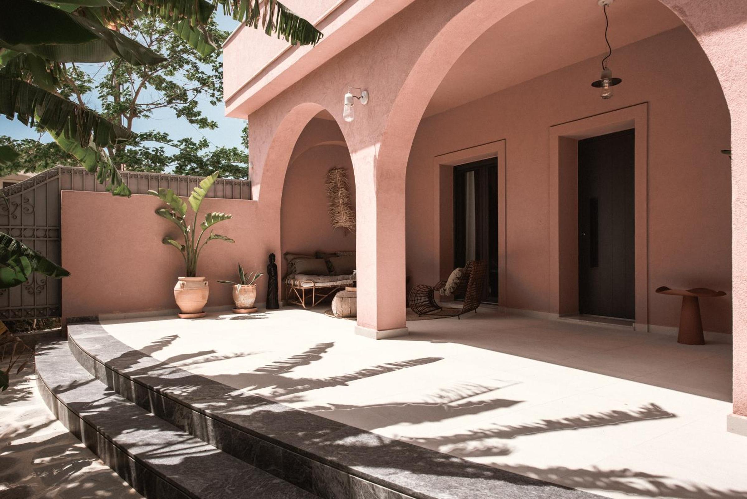 Villa photo 2