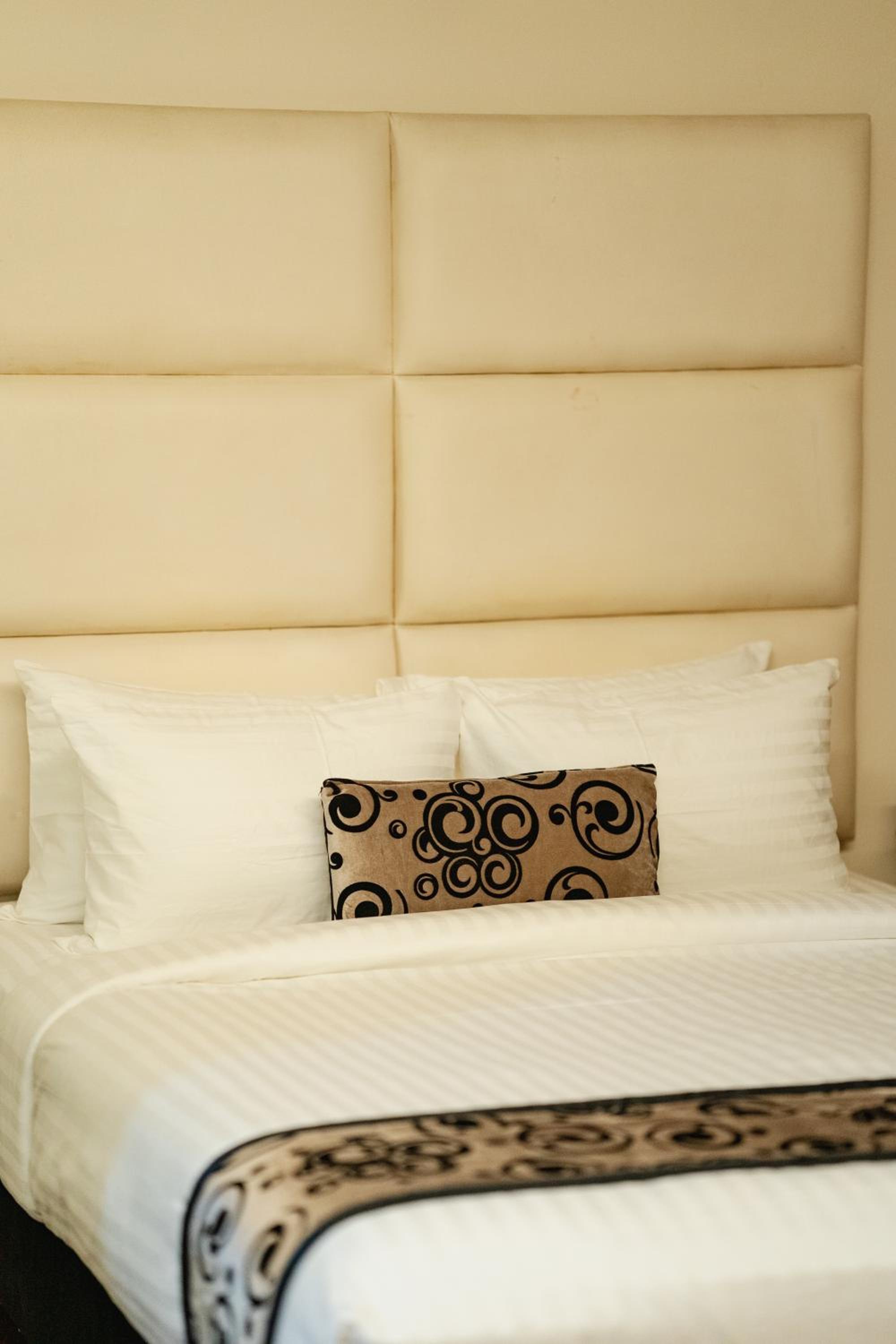 Presidential Suite photo 1