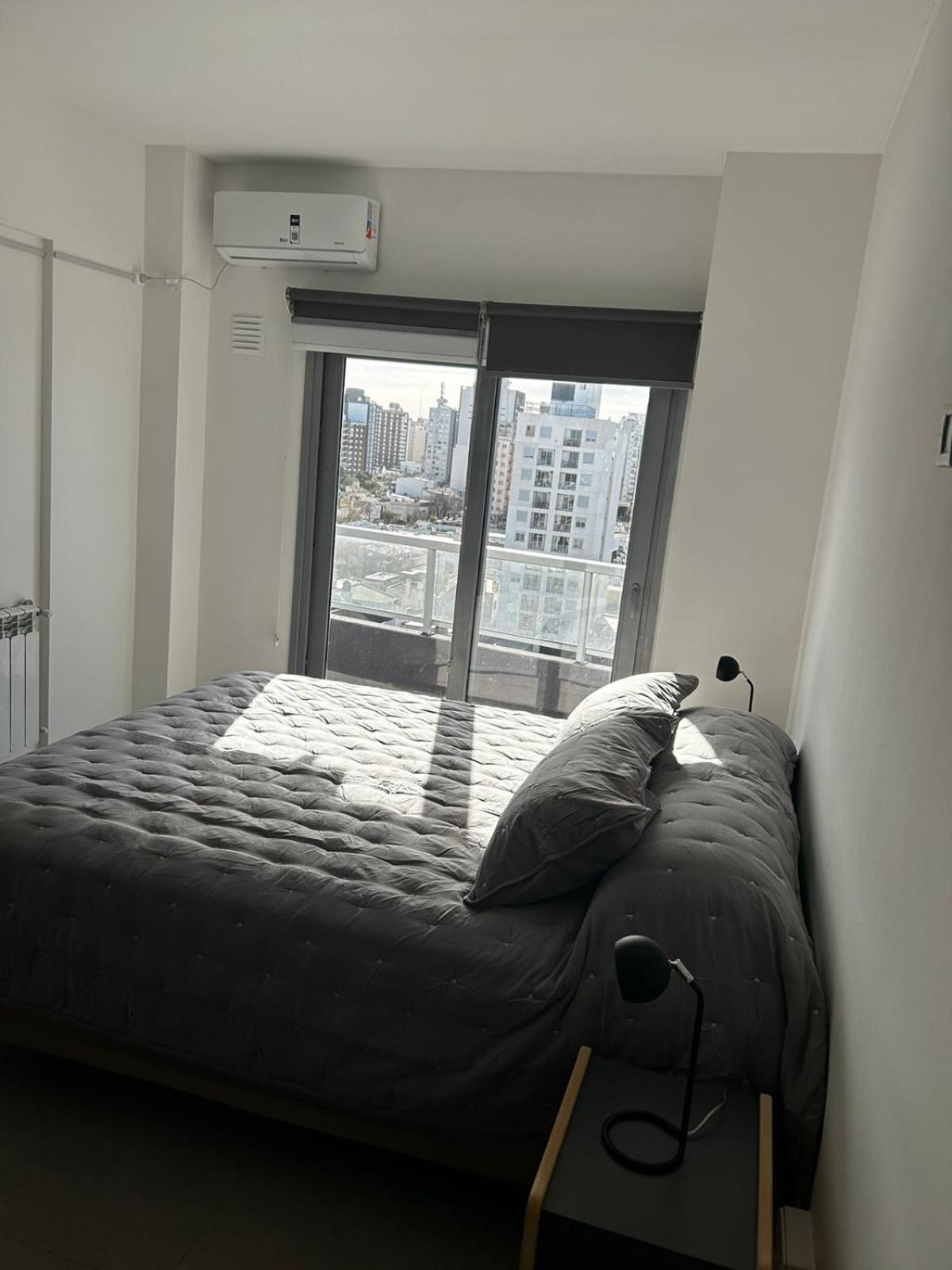 One-Bedroom Apartment with View photo 1