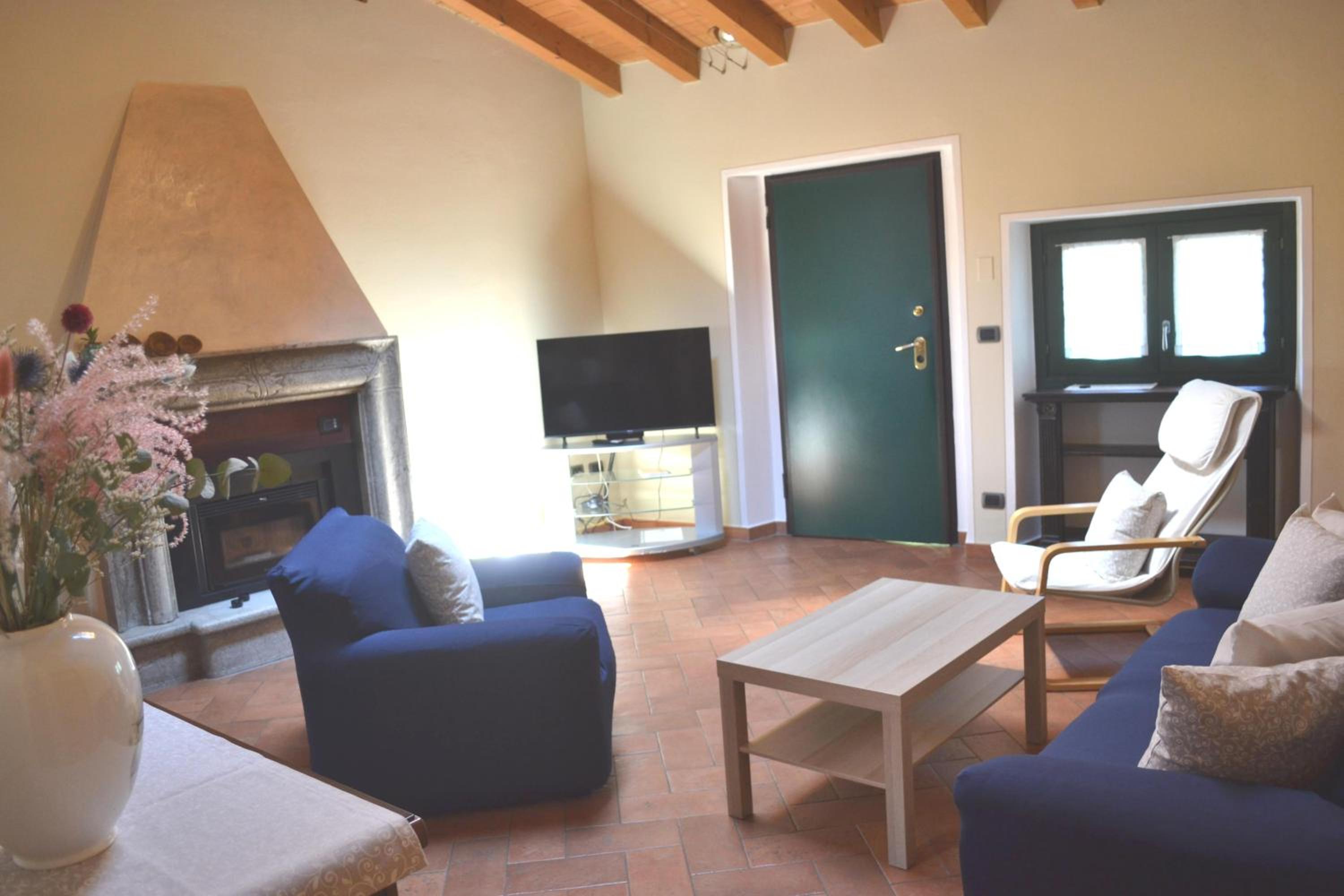 Two-Bedroom House photo 1