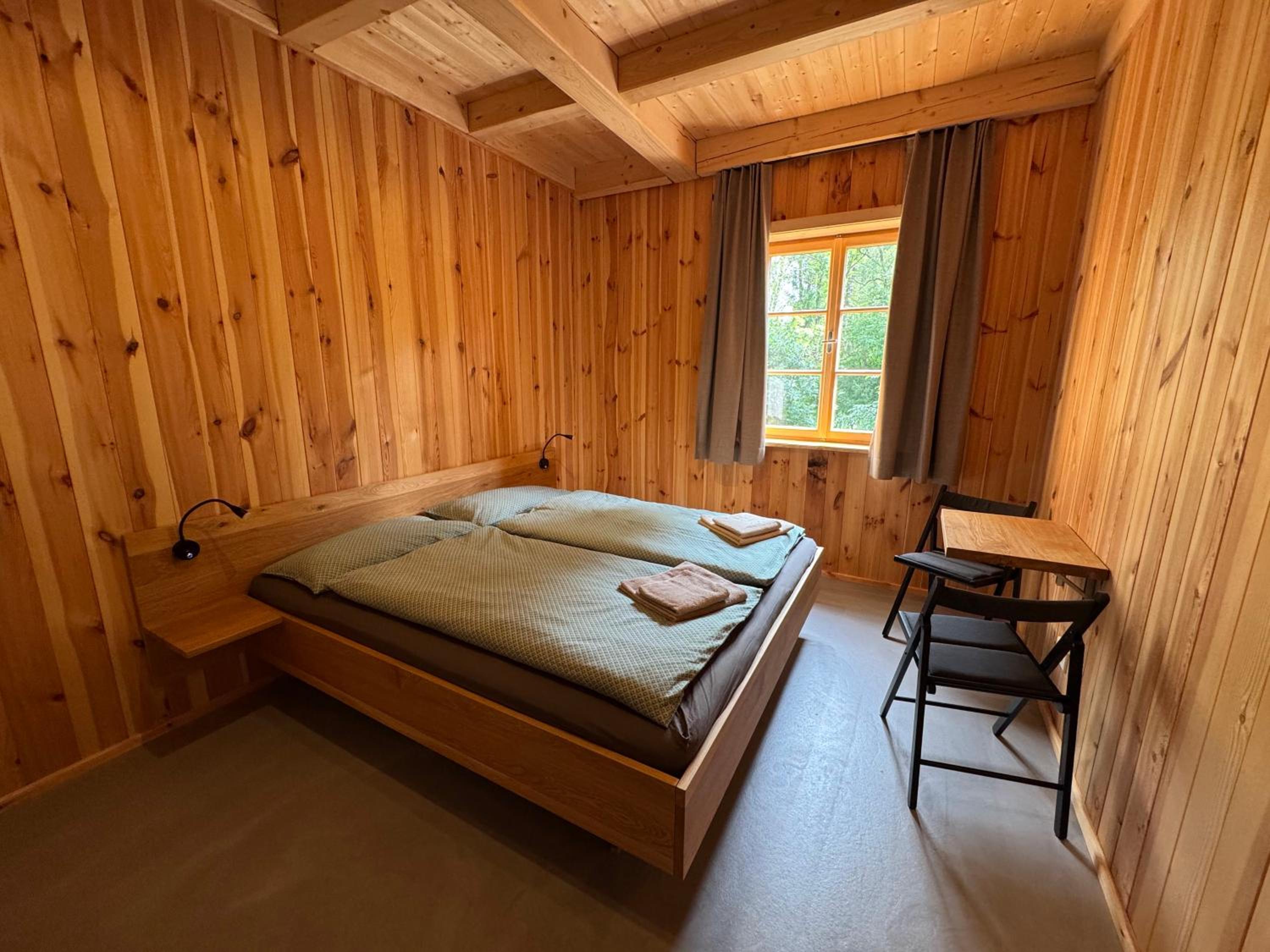 Double Room with Private Bathroom photo 1