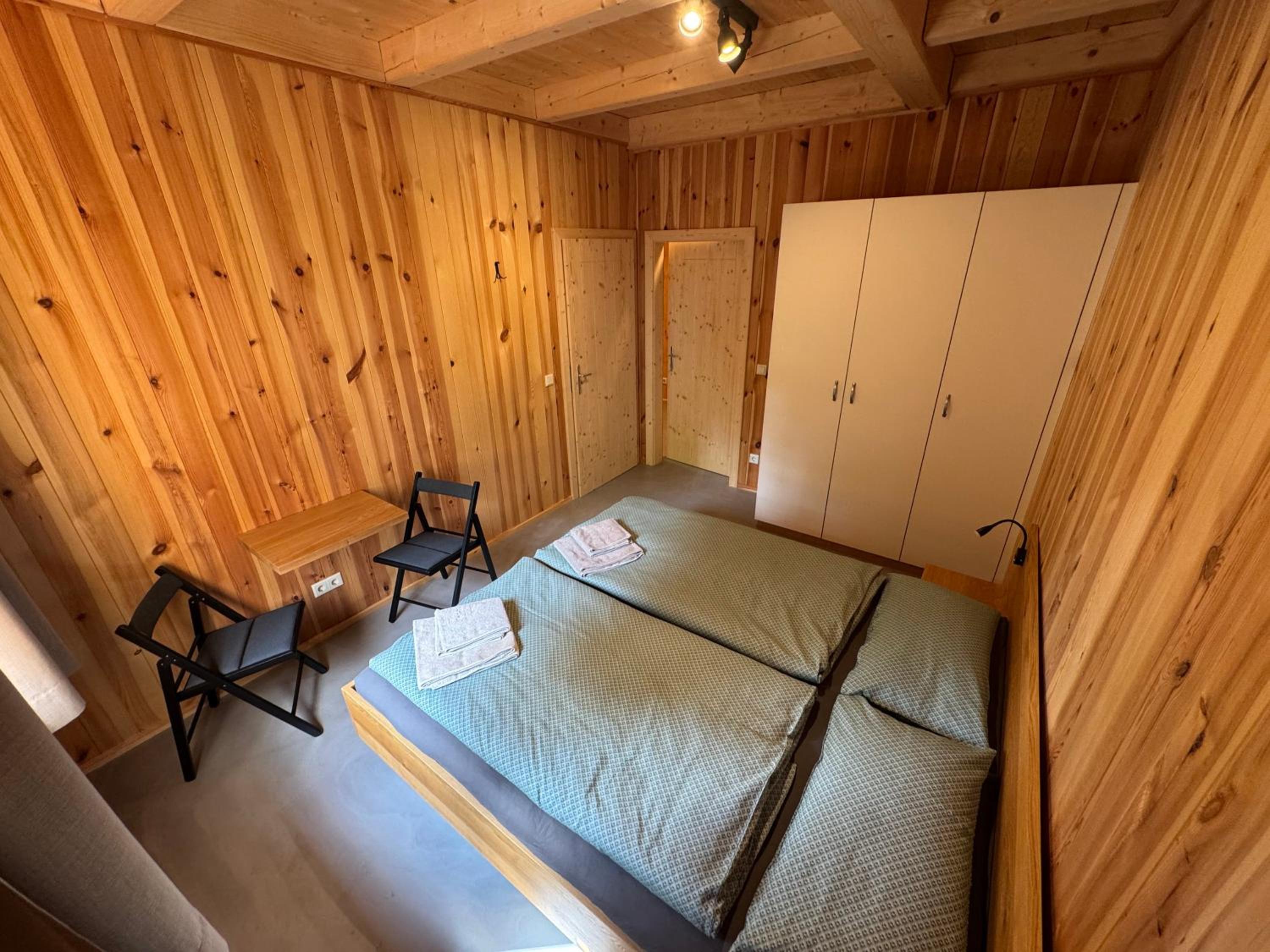 Double Room with Private Bathroom photo 2