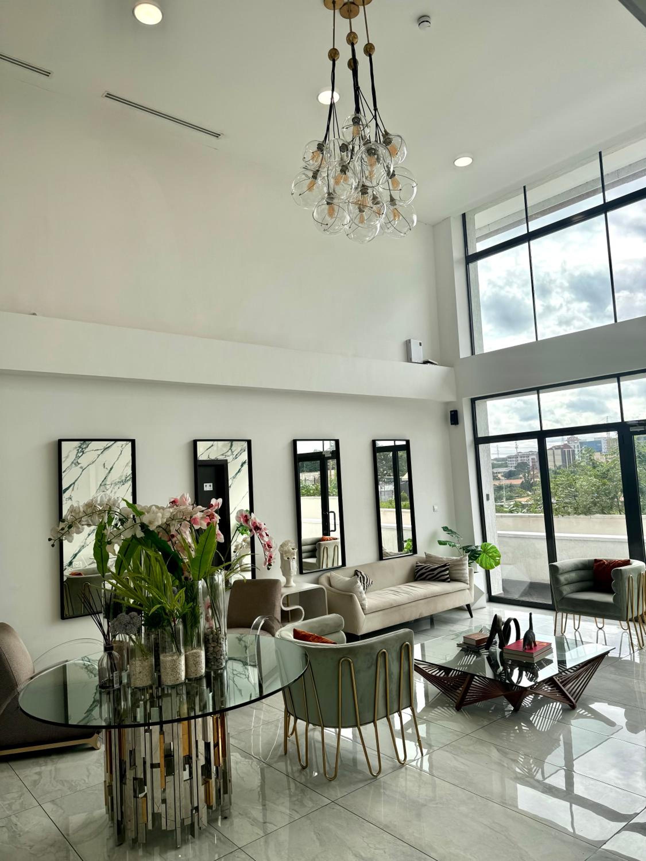 One-Bedroom Apartment