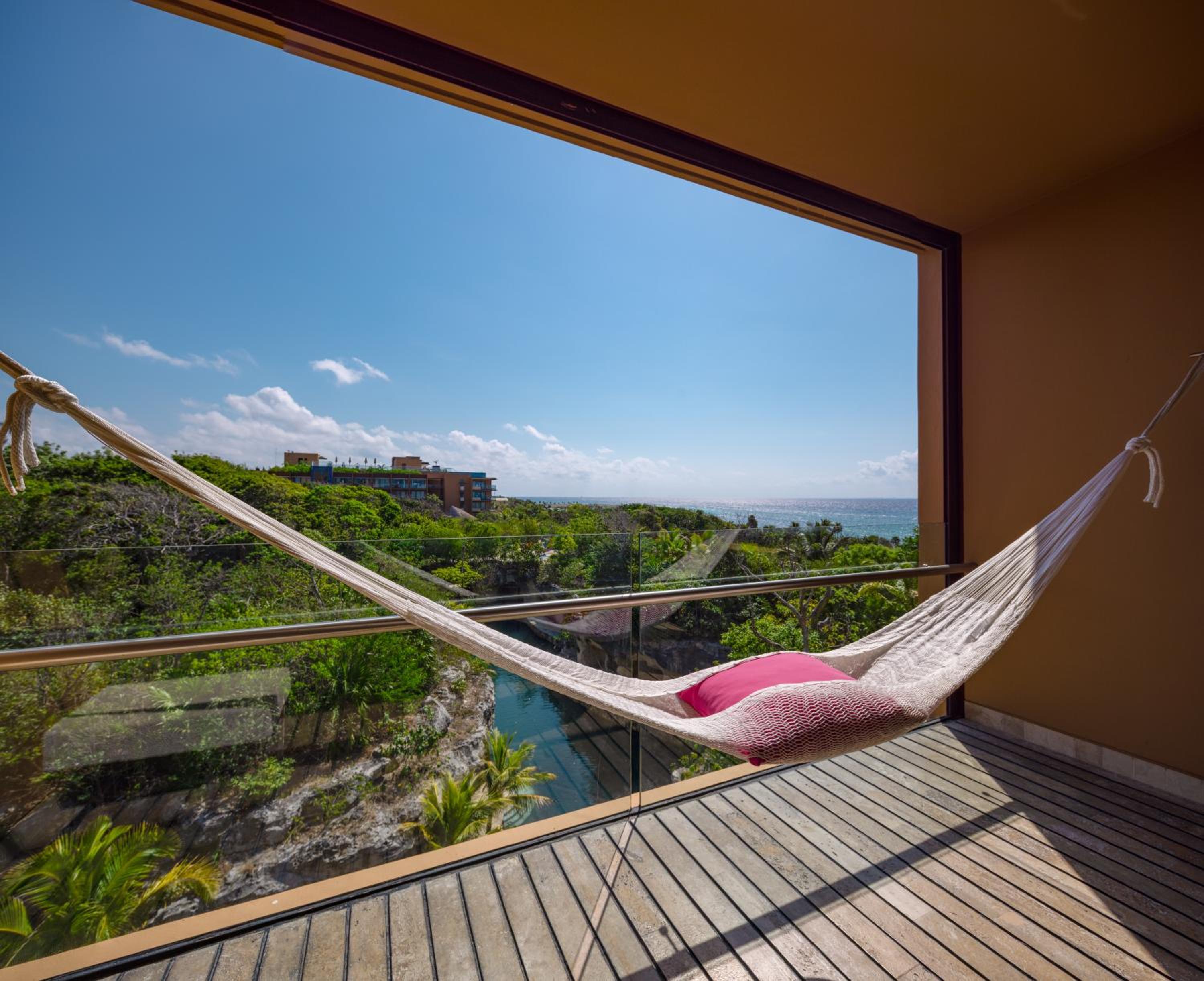 Suite with River View